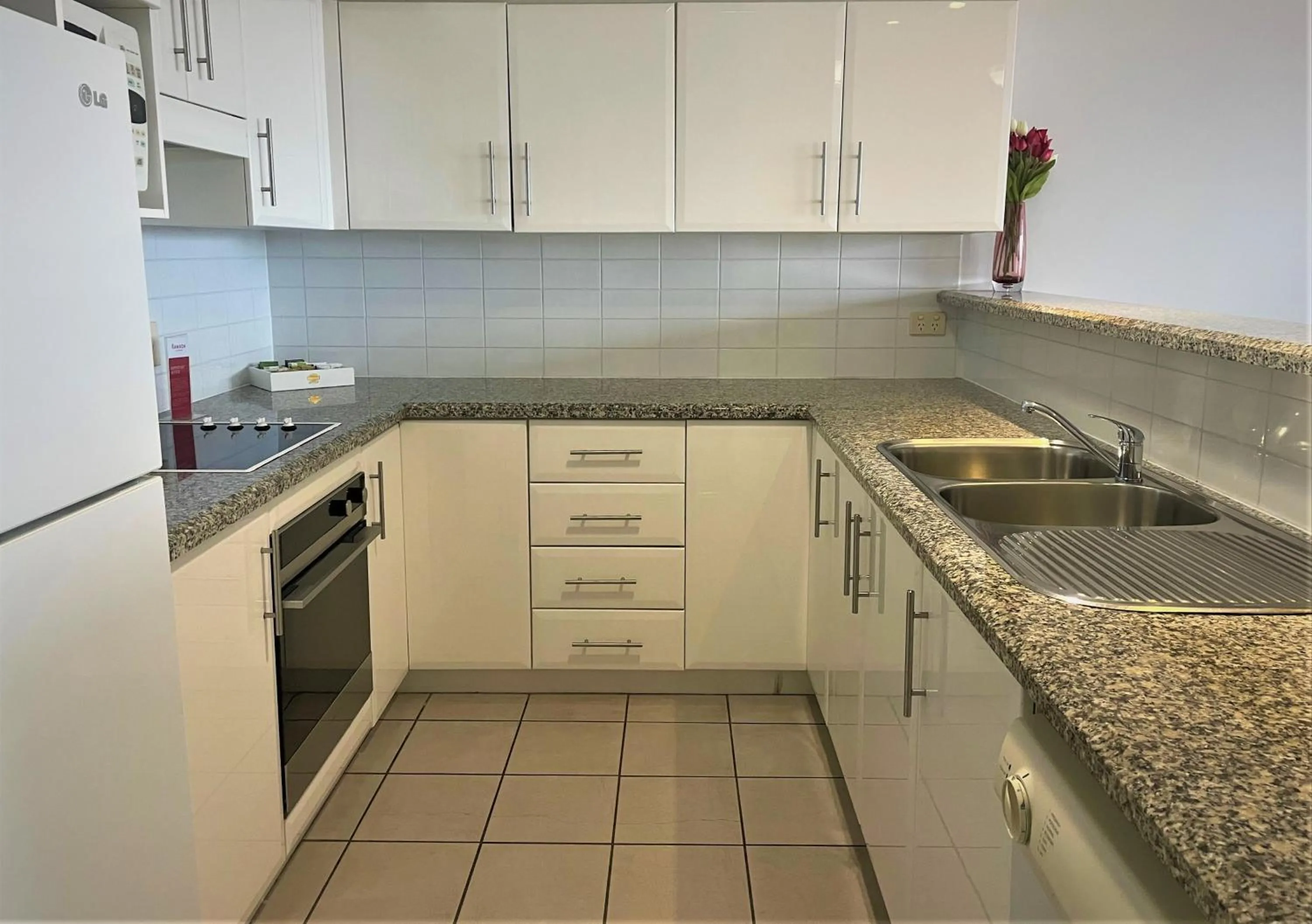 Kitchen or kitchenette in Ramada Resort by Wyndham Shoal Bay