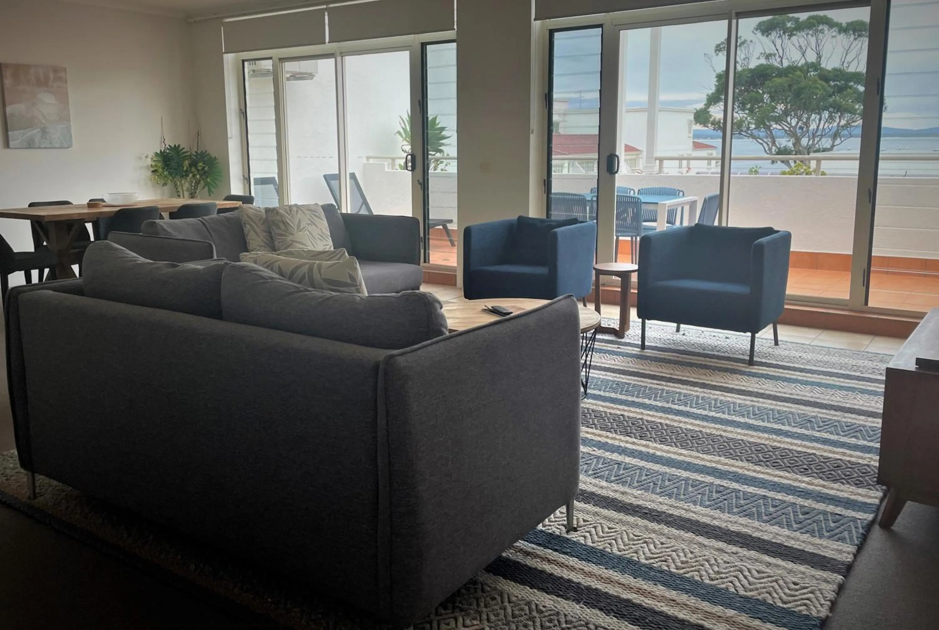 Living room in Ramada Resort by Wyndham Shoal Bay