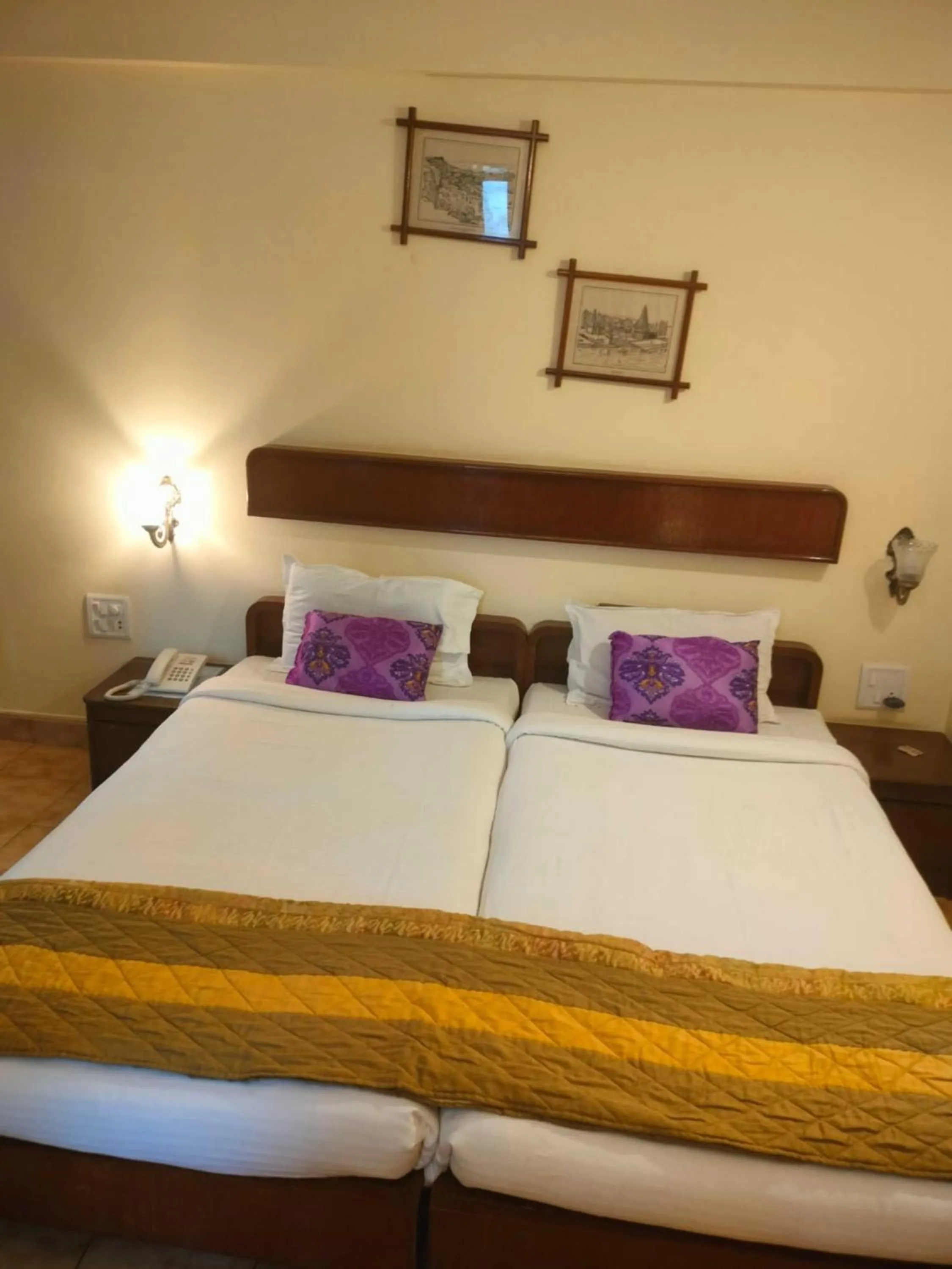 Bed in The Dhanhills - a valley view hotel in panchgani