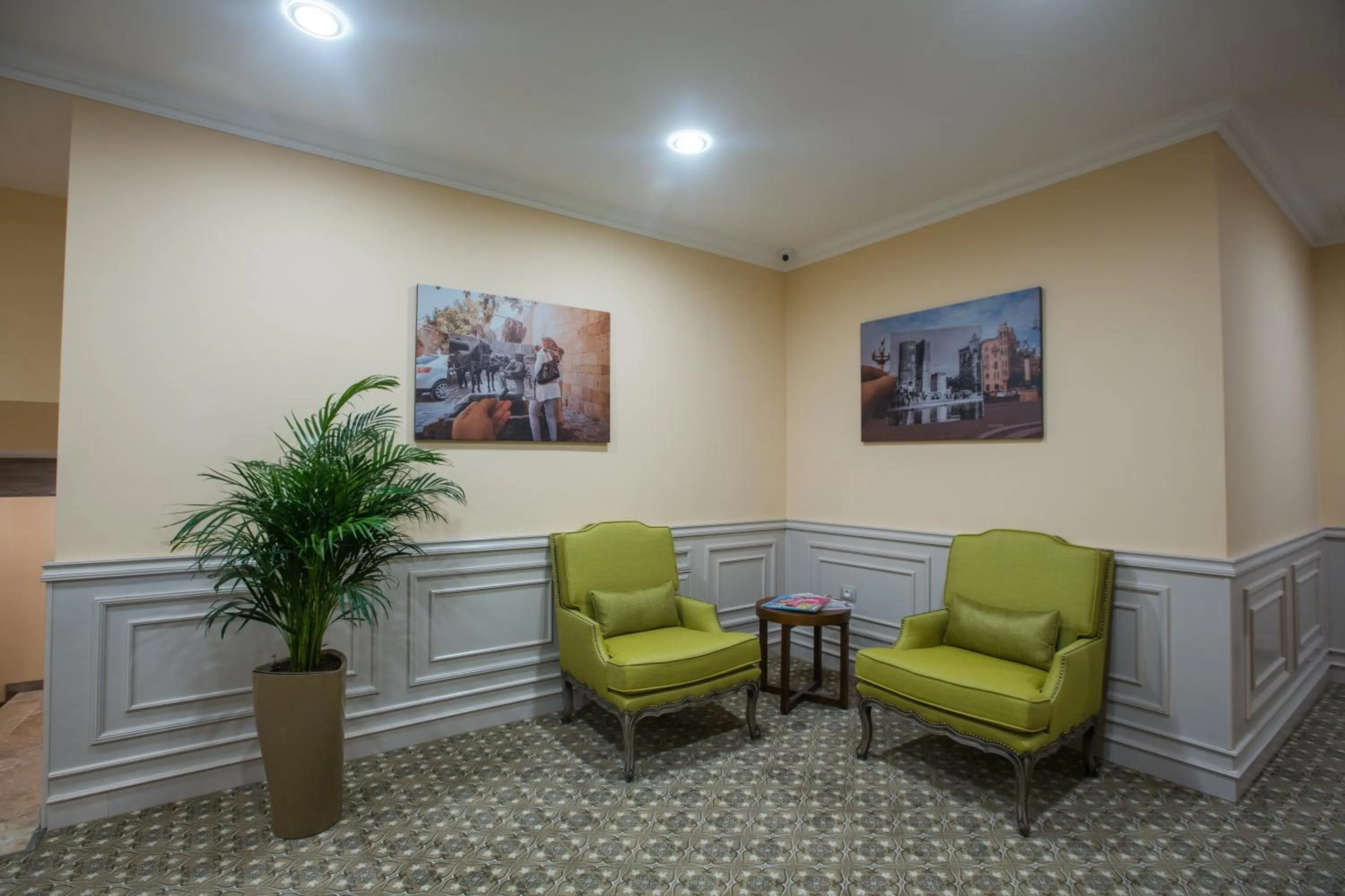 Lobby or reception in Boutique 19 Hotel