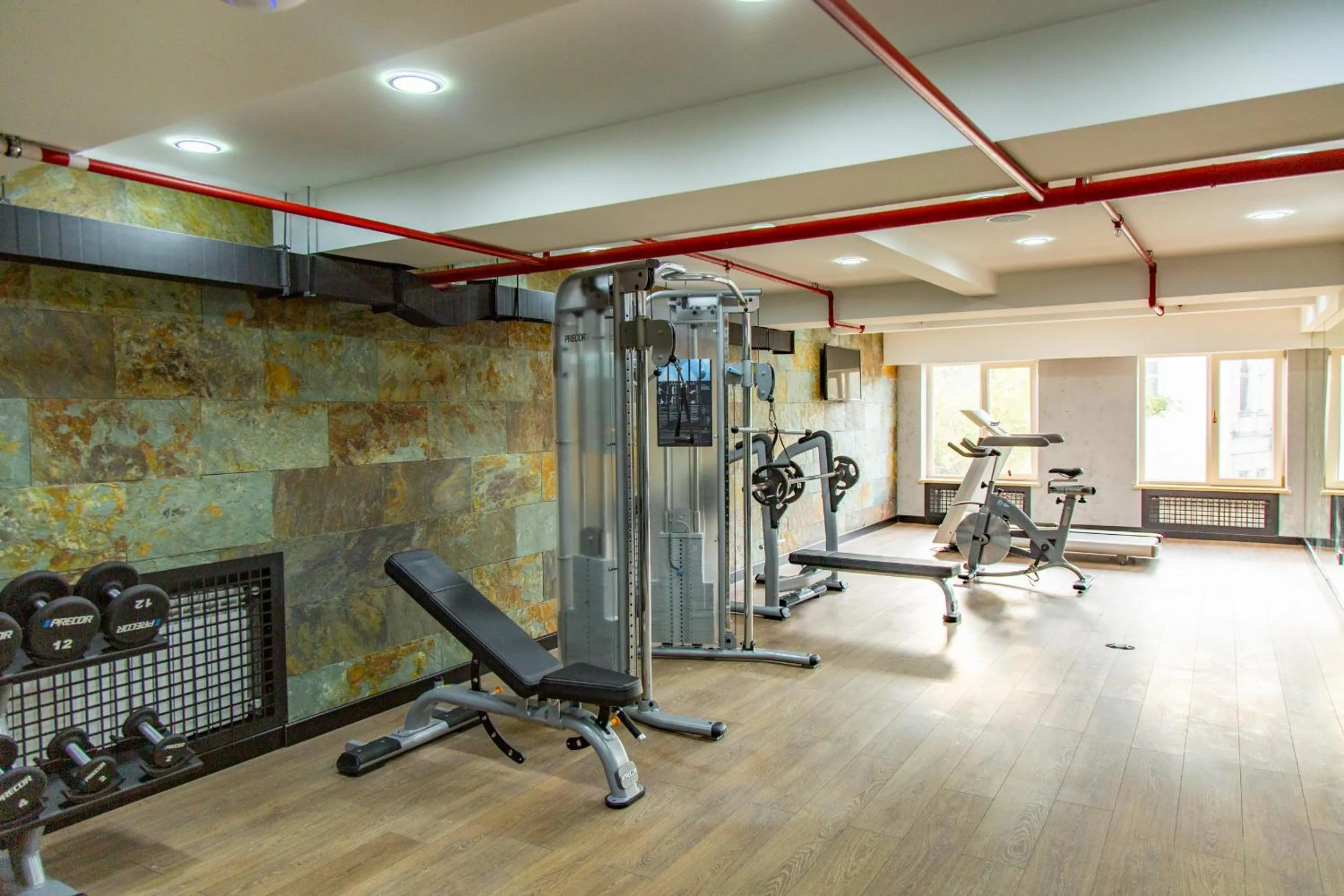 Fitness centre/facilities in Boutique 19 Hotel