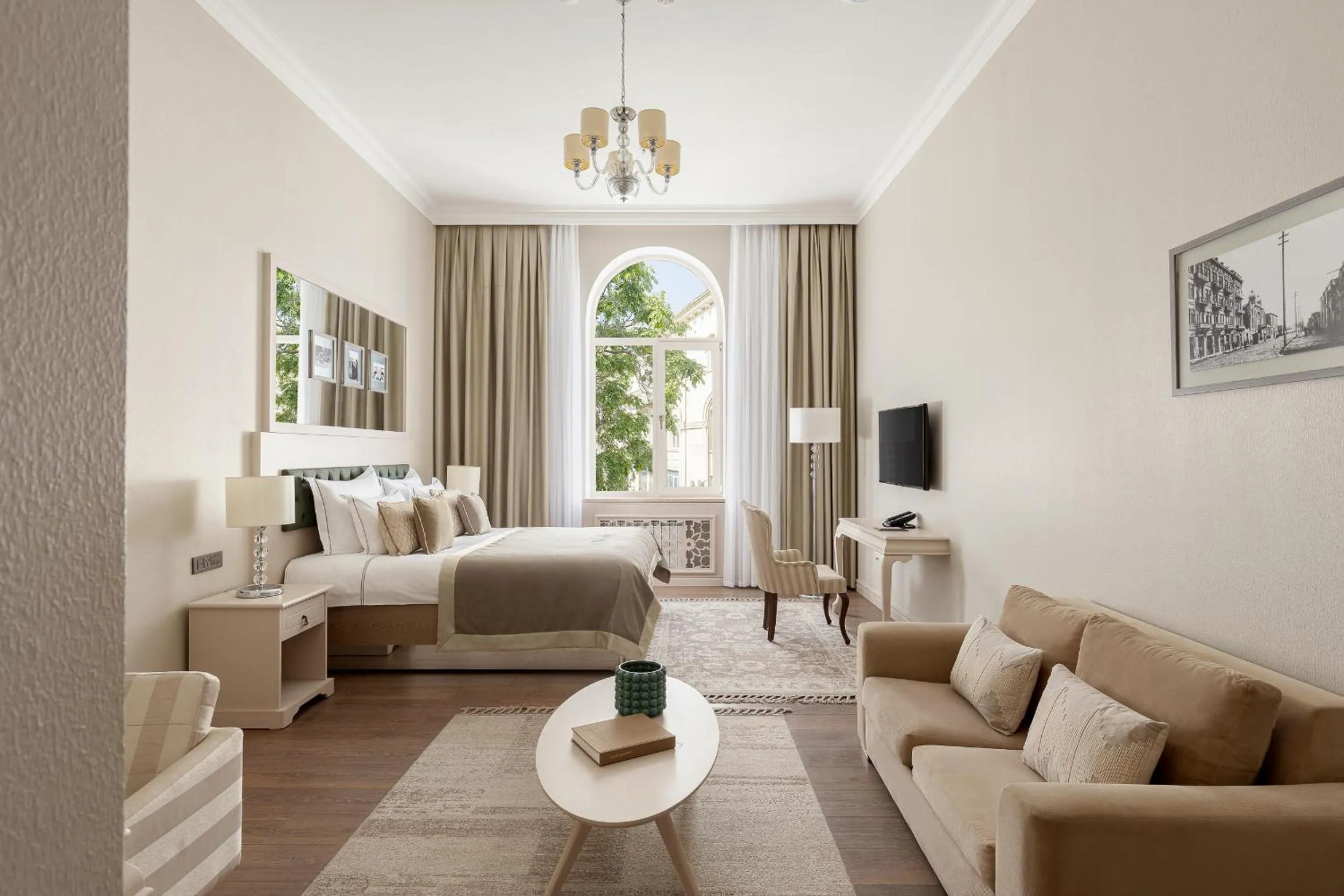 Bed in Boutique 19 Hotel