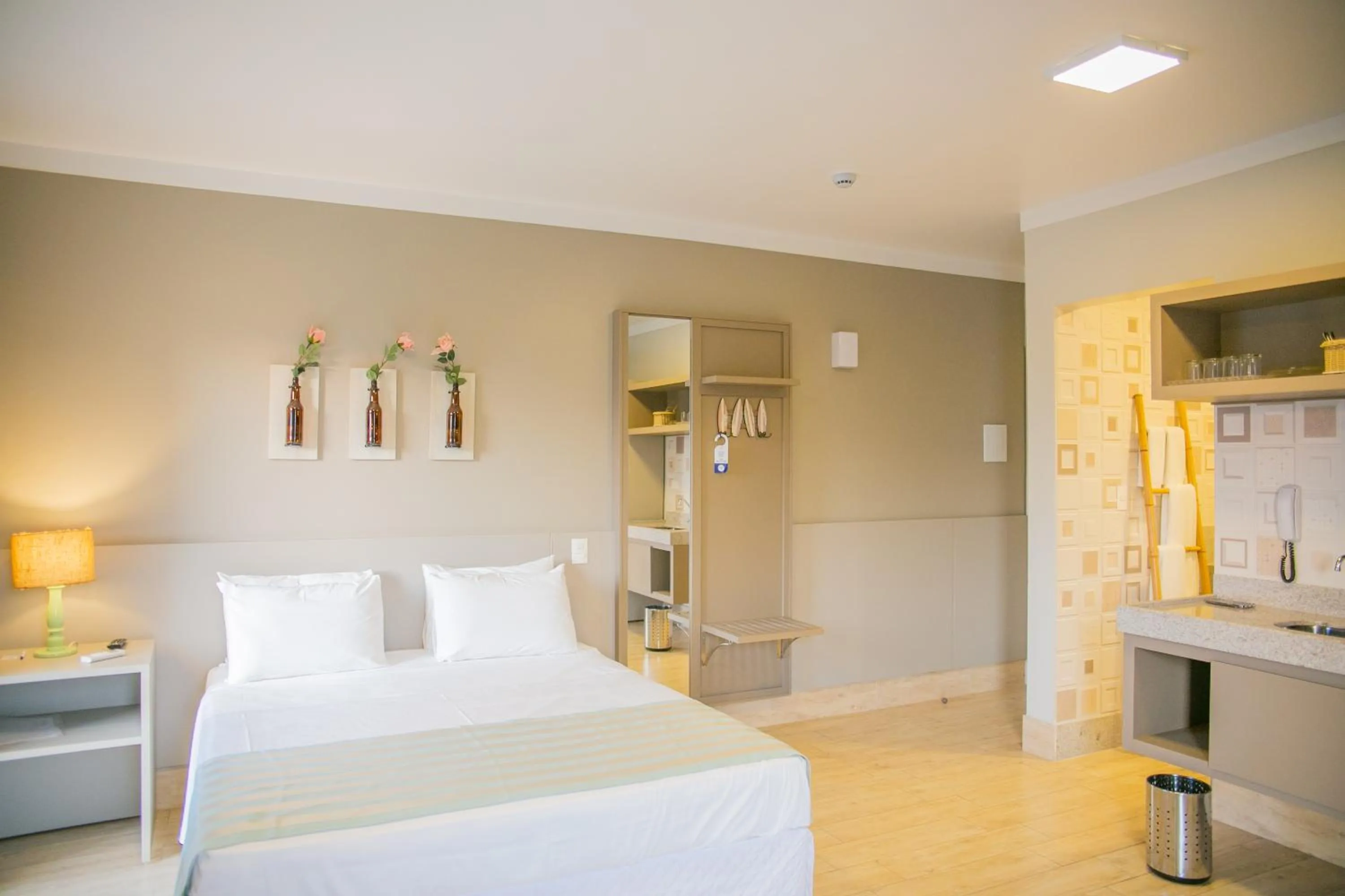 Photo of the whole room, Bed in Pousada Villa Di Enzo