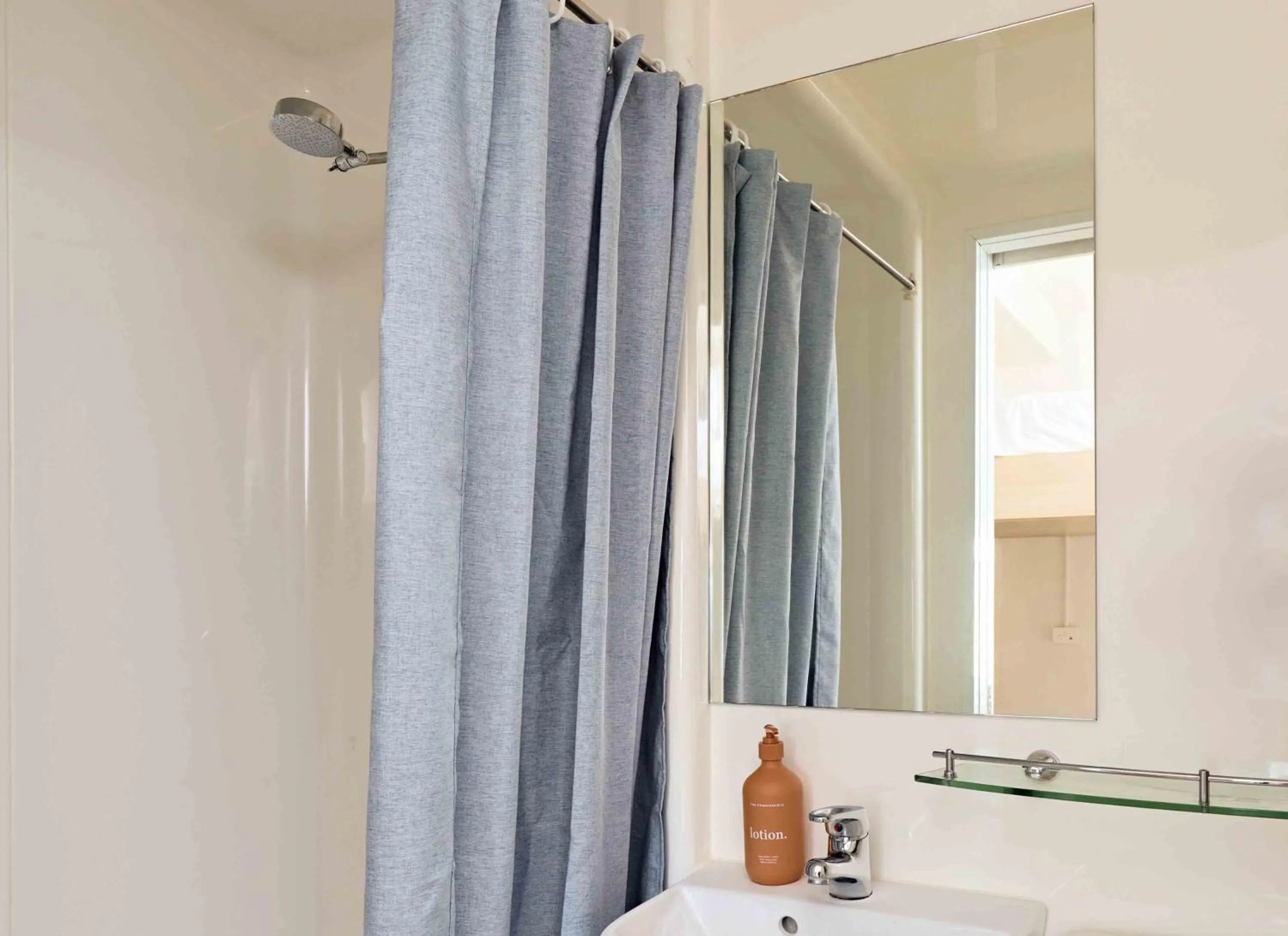 Bathroom in Little Drifter Bondi