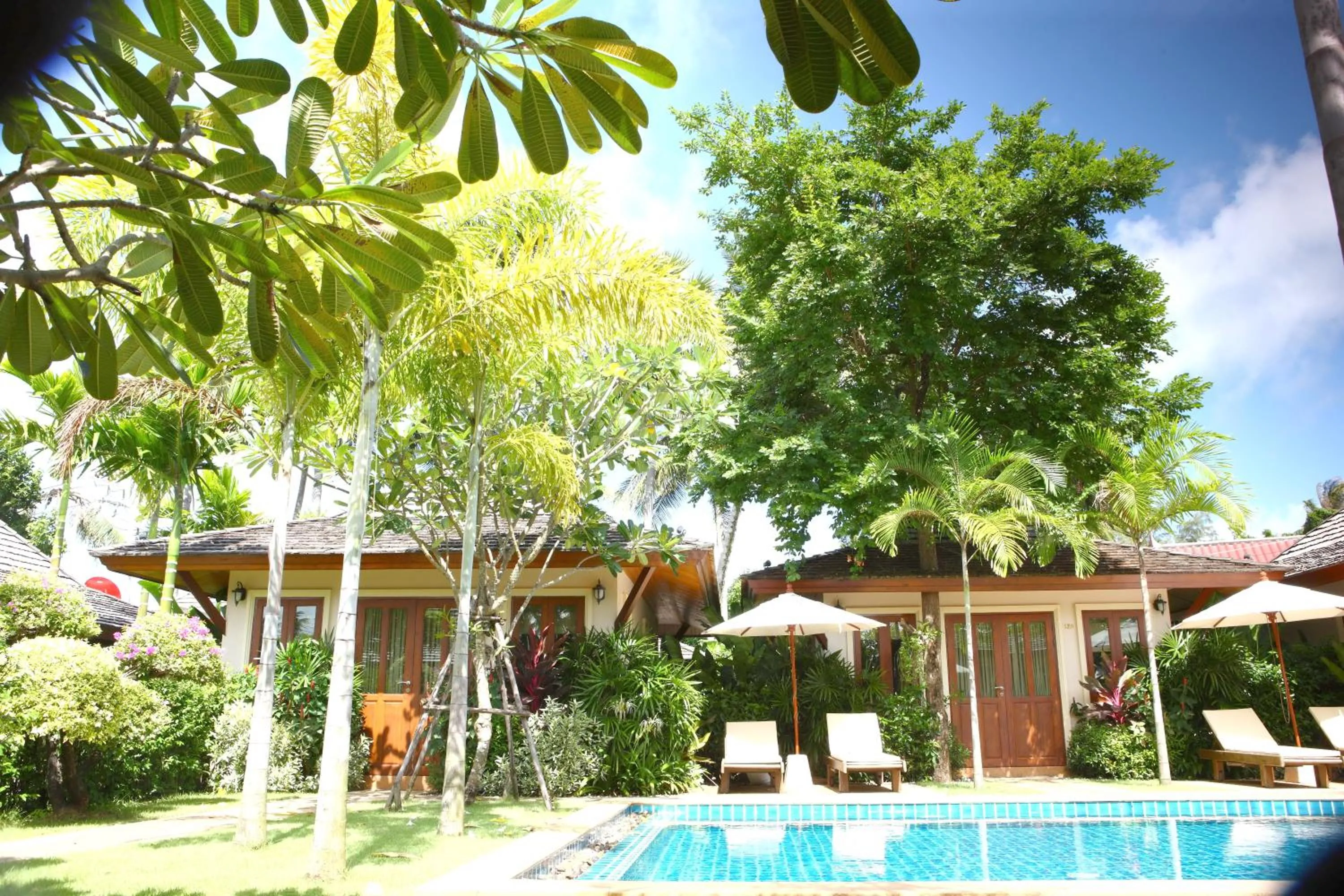 Swimming pool in Pai Tan Villas - SHA Extra Plus