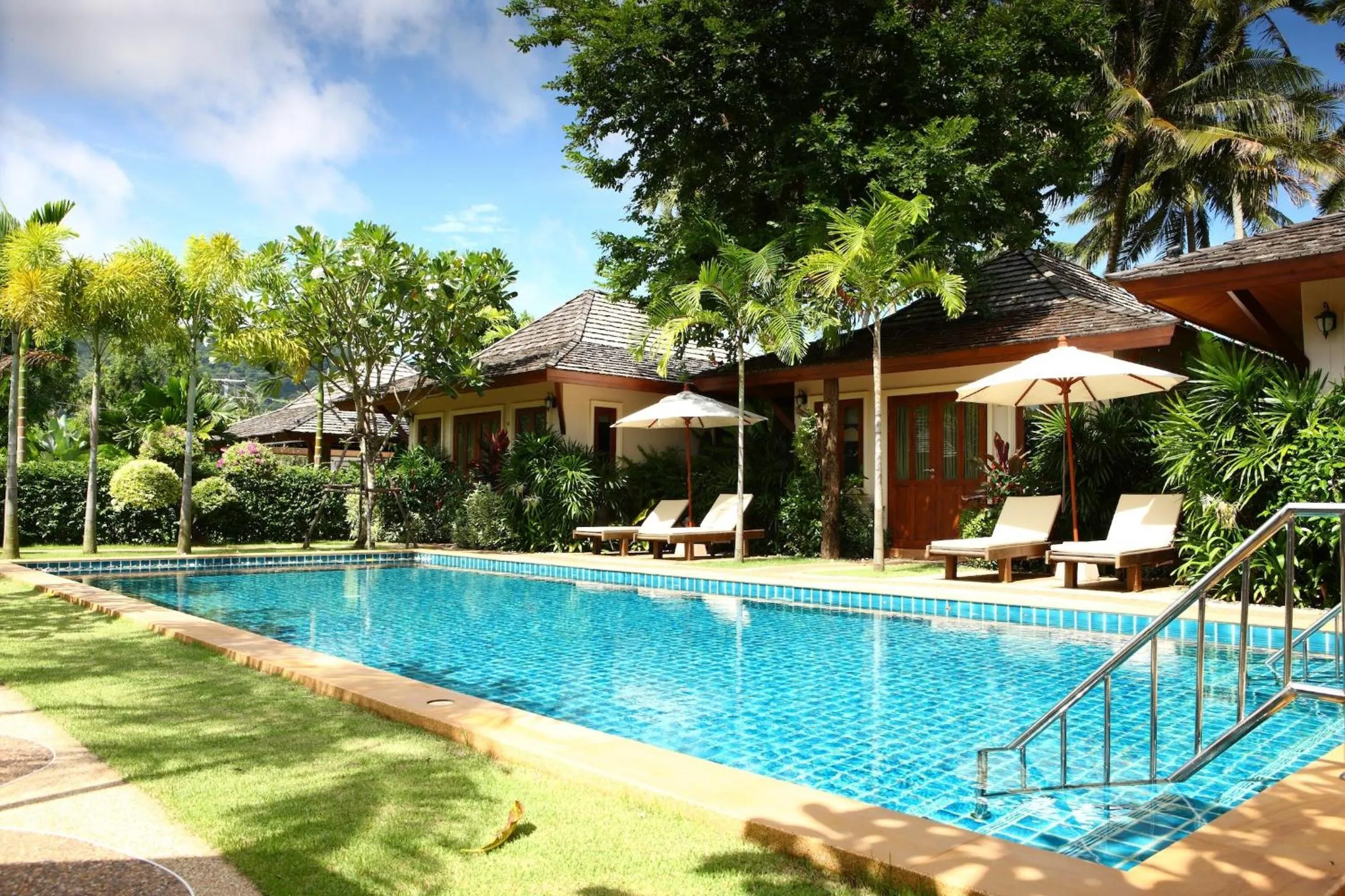 Swimming pool in Pai Tan Villas - SHA Extra Plus