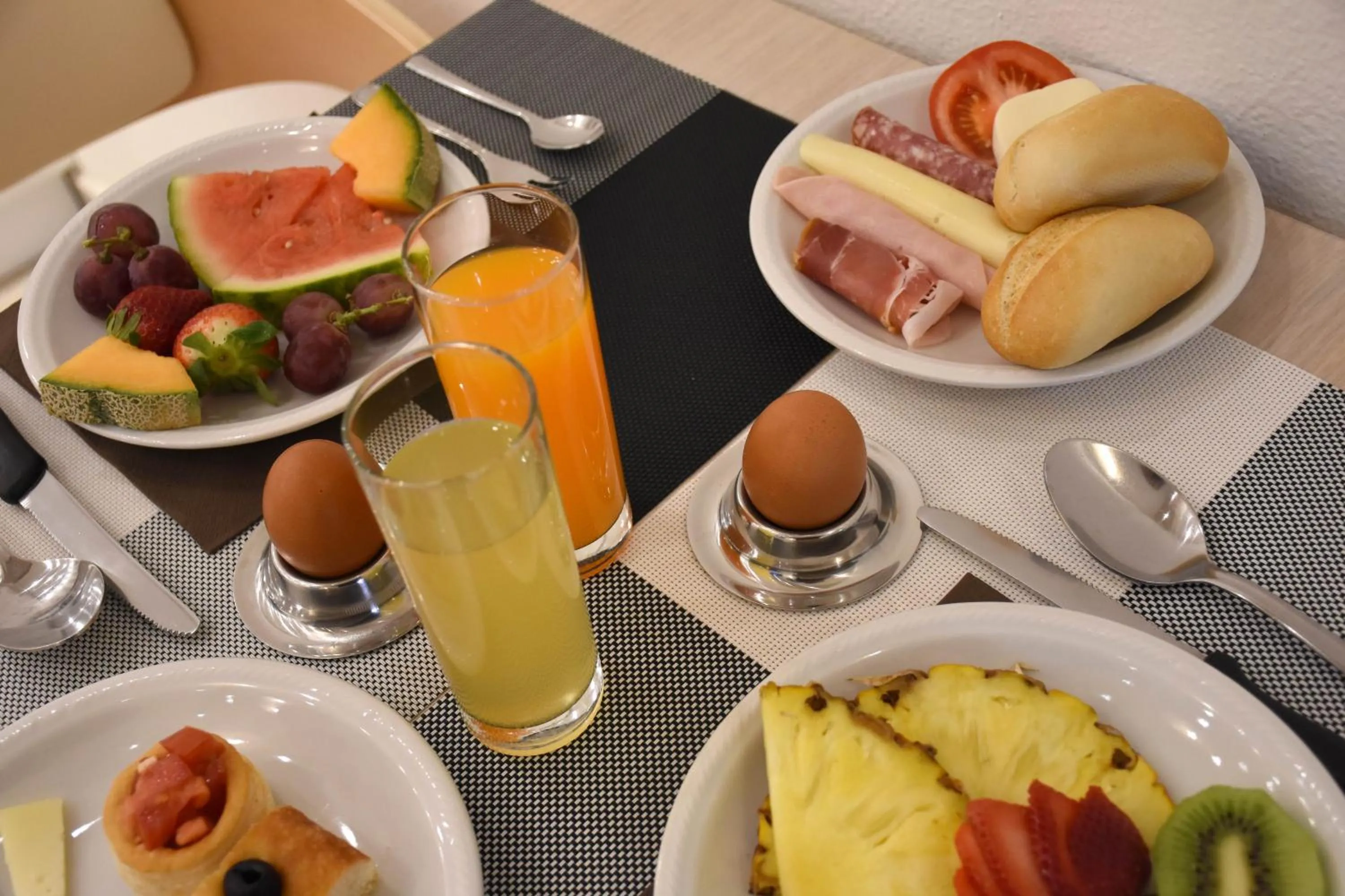 Food and drinks in Hotel I Graniti