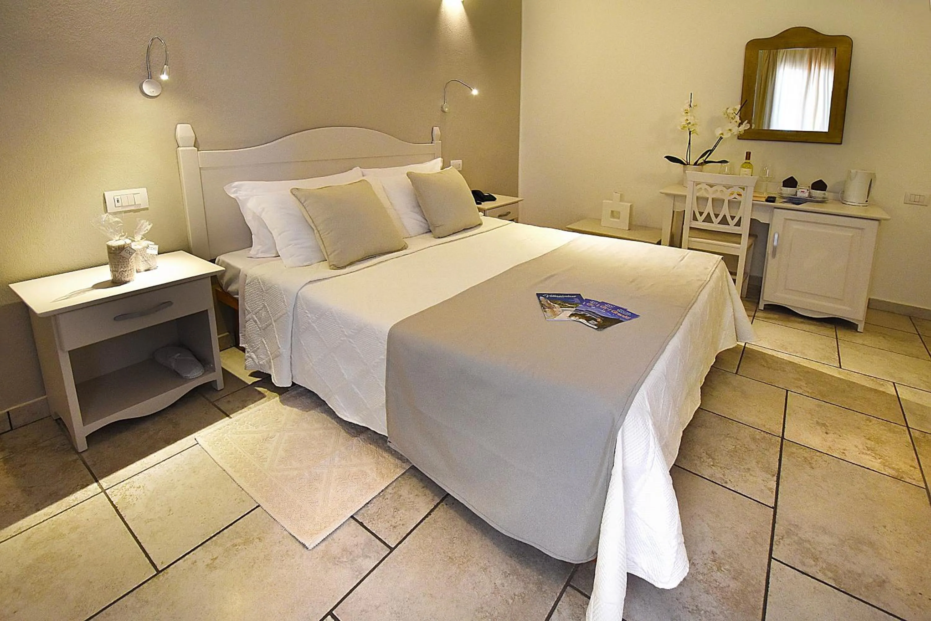 Bed in Hotel I Graniti