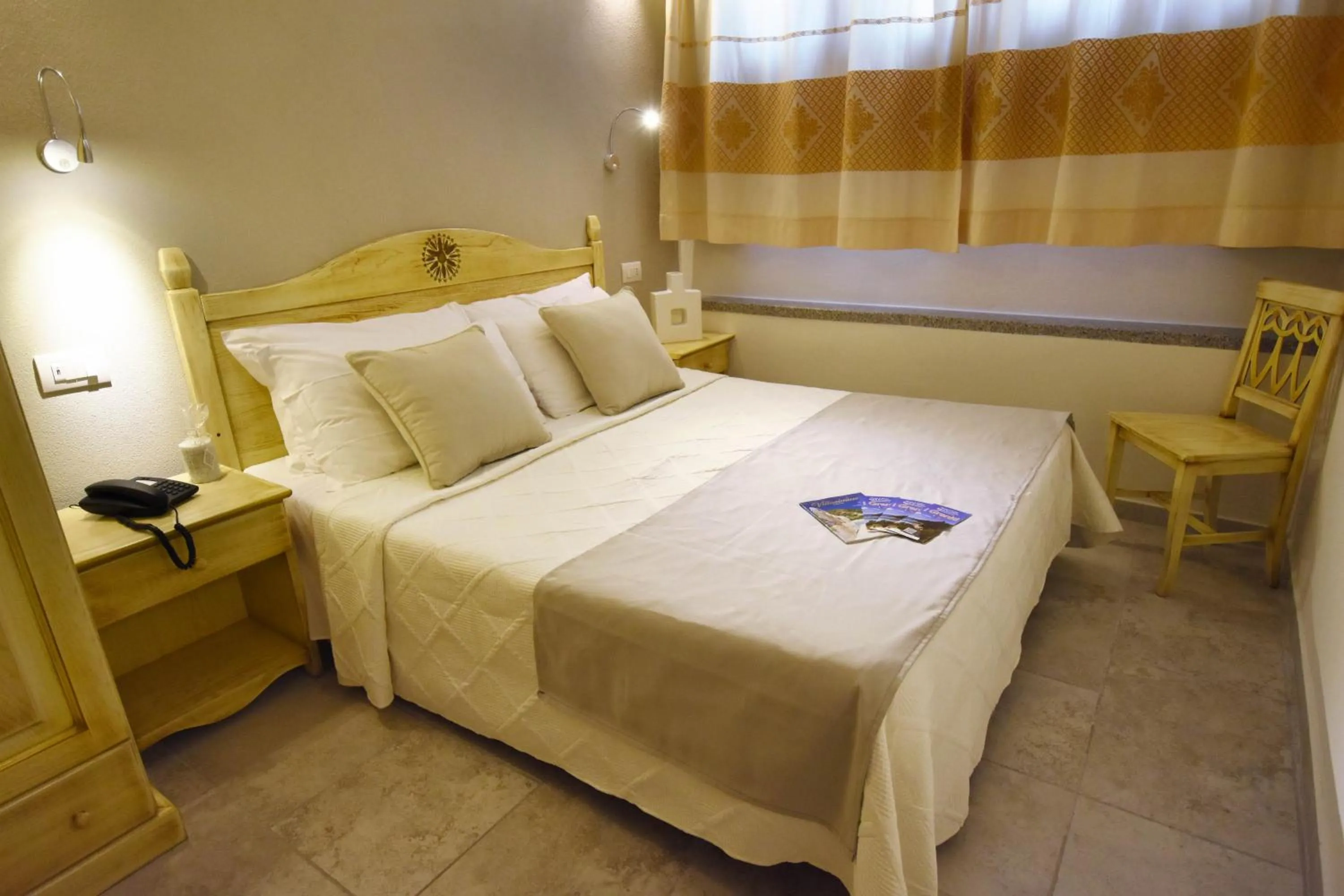 Bed in Hotel I Graniti