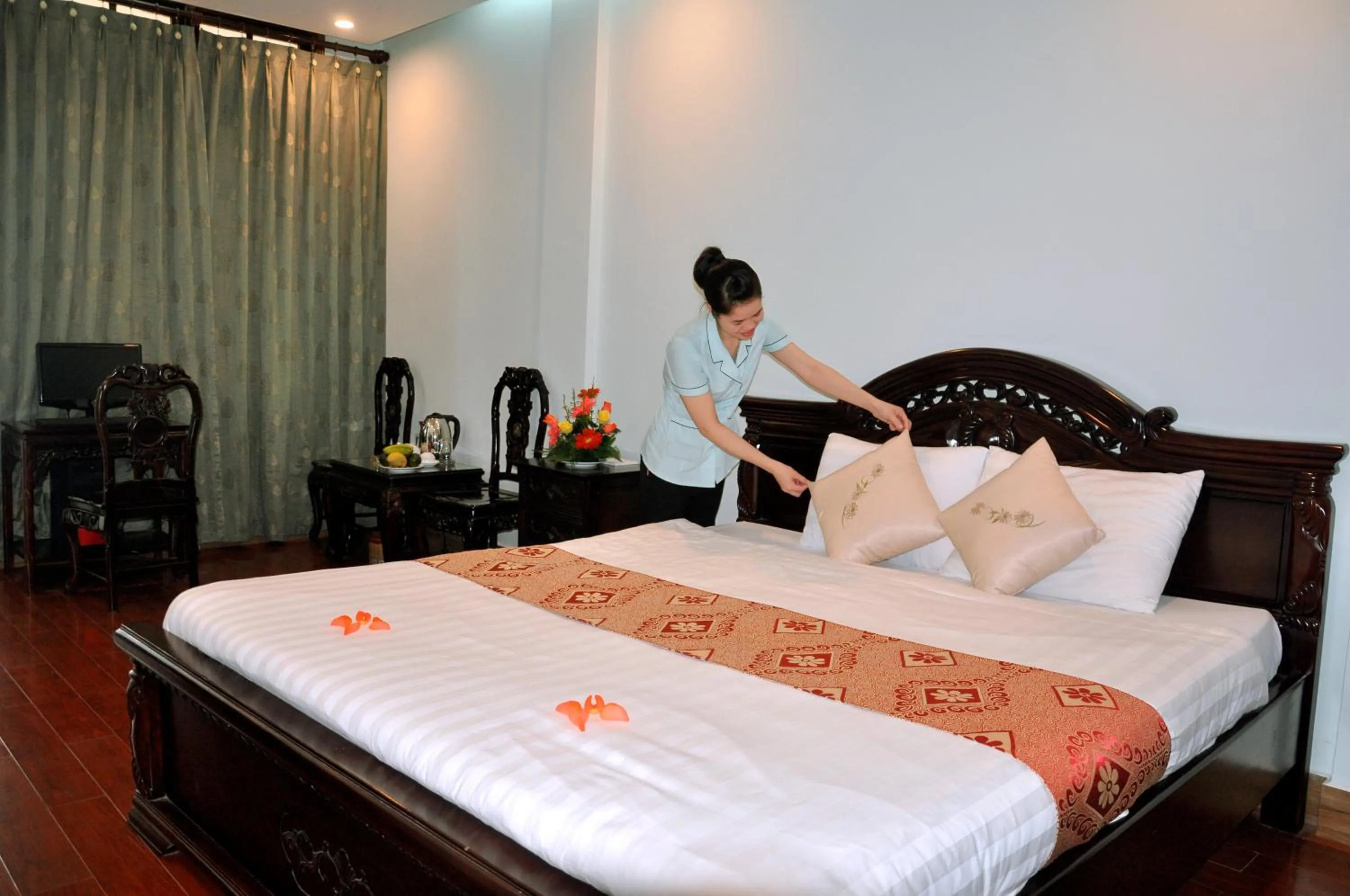 Bed in Thai Binh II Hotel