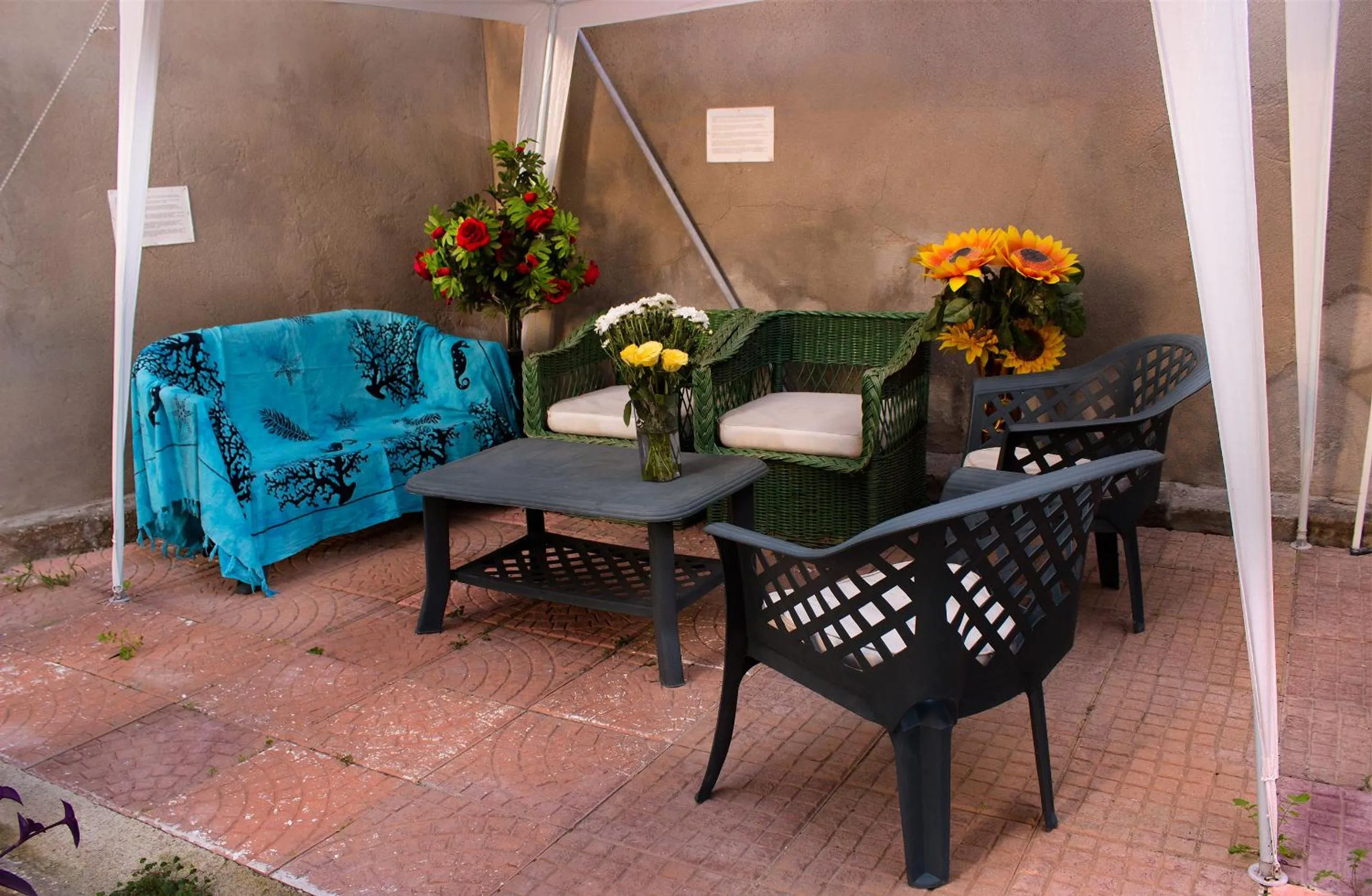 Property building in Villa Arazurrina