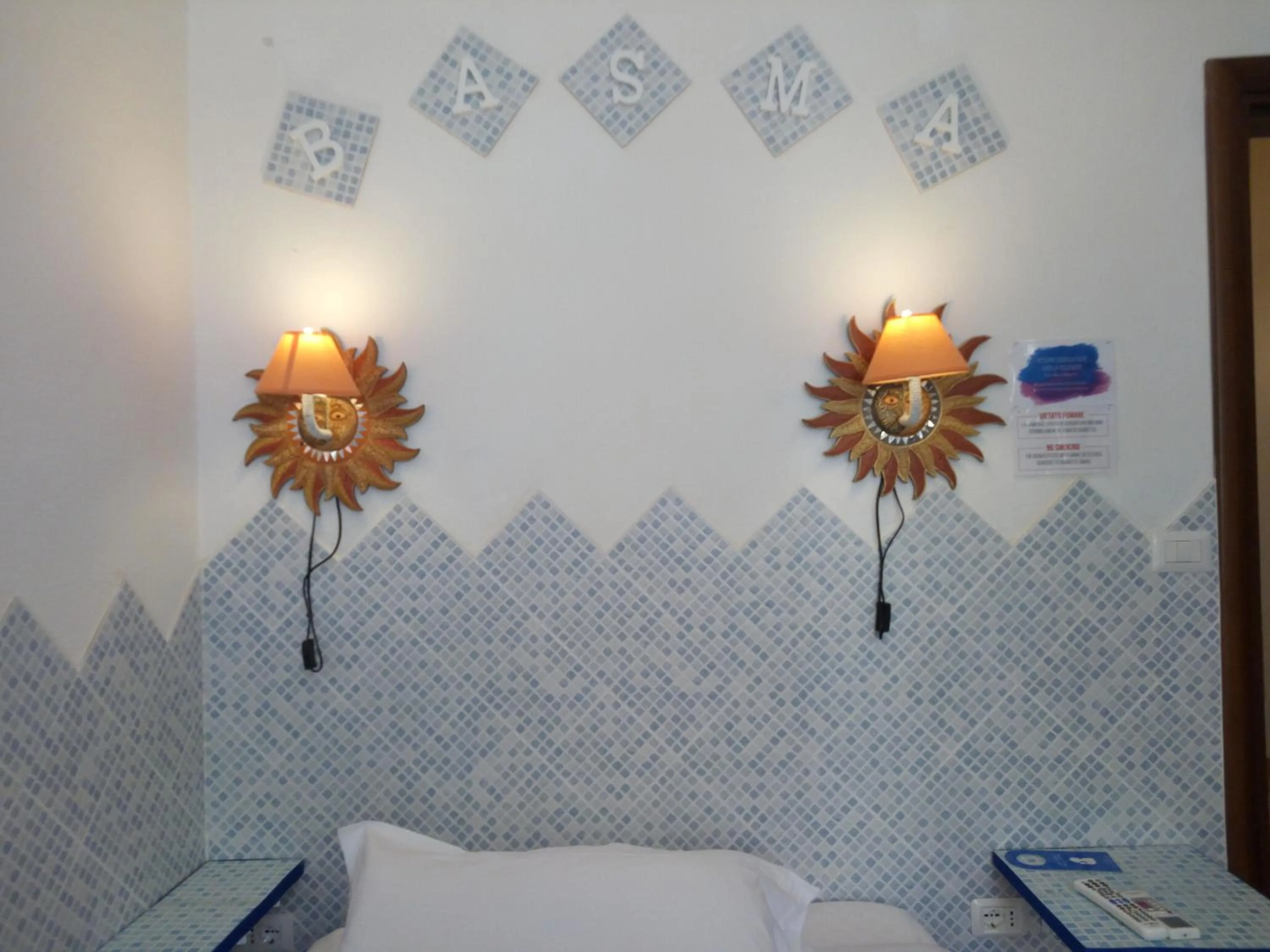 Decorative detail, Bed in Villa Arazurrina