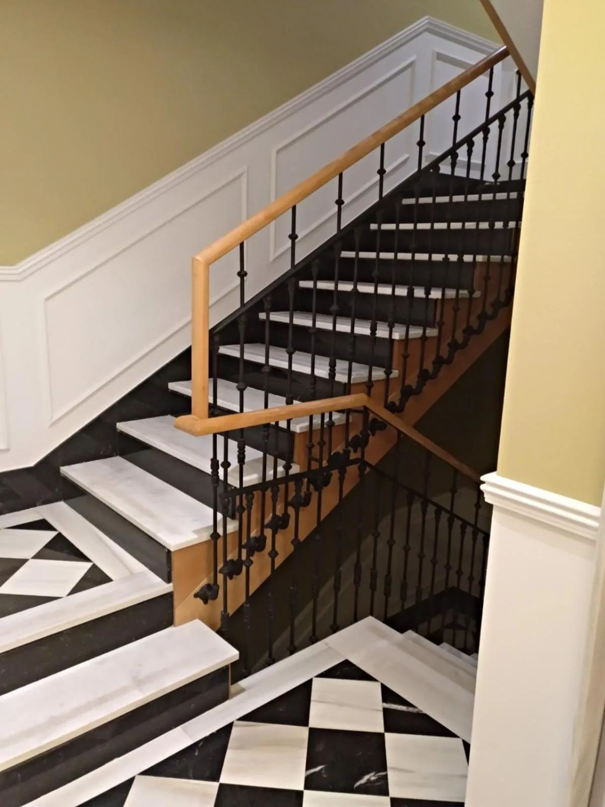 Property building in Principia Suites