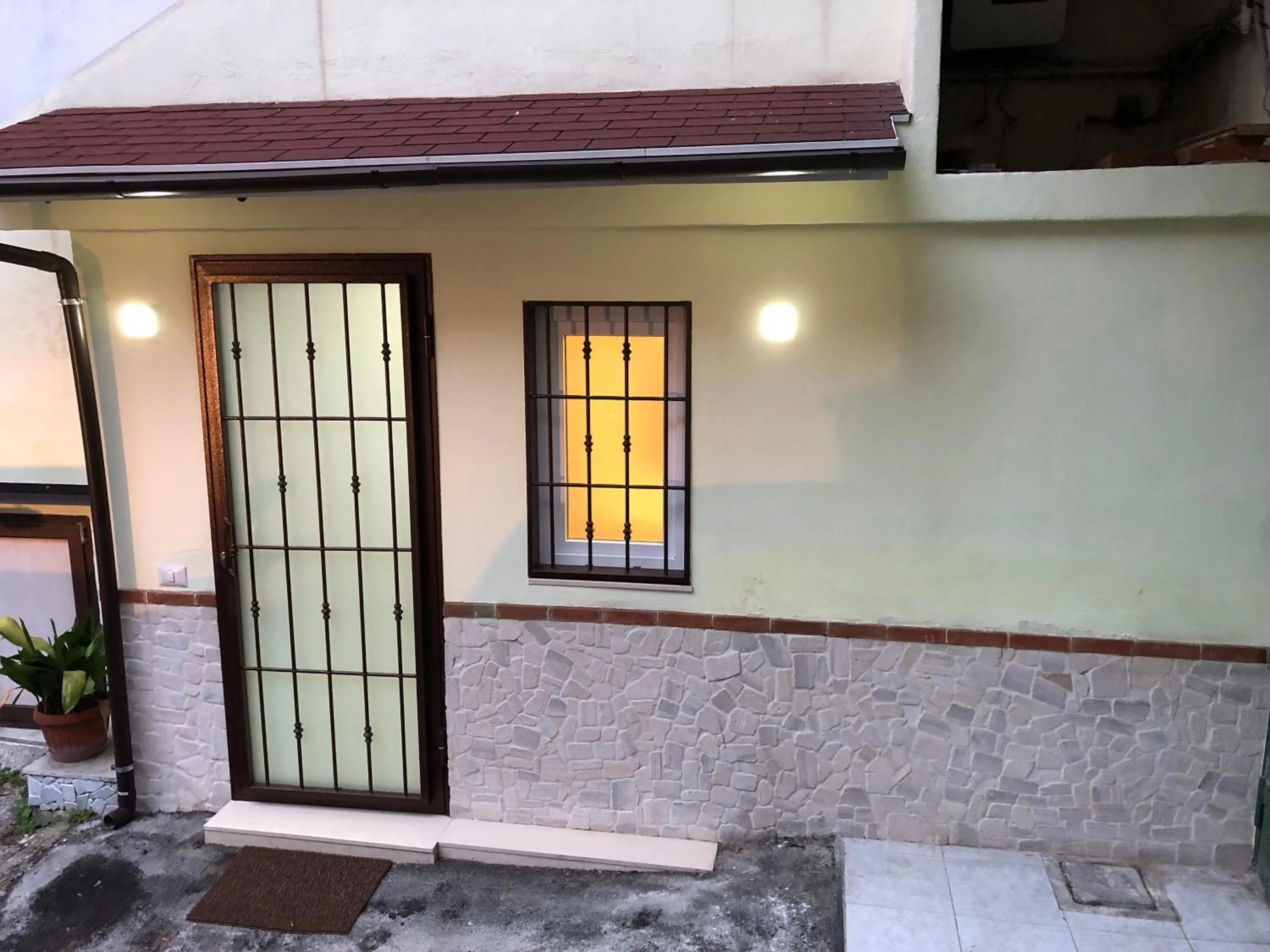 Property building in 'O Vascio Vomero