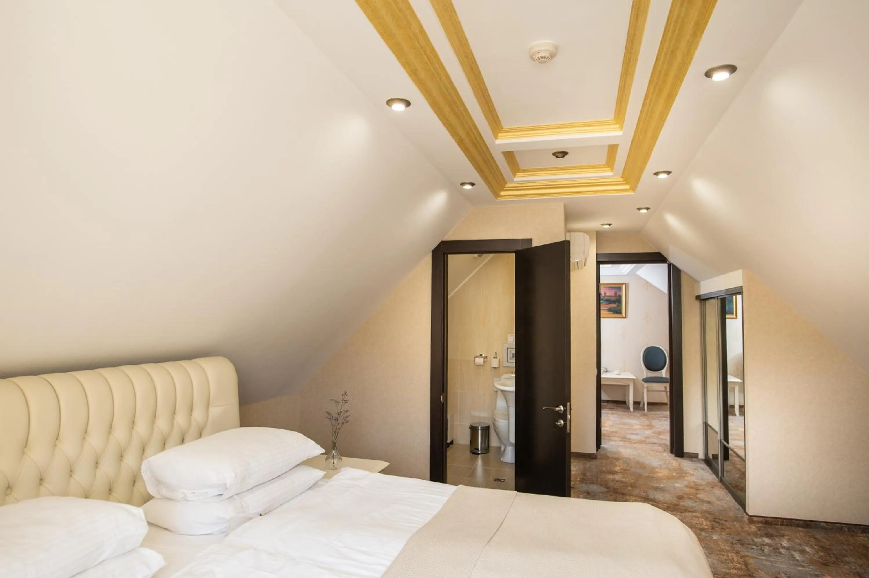 Bed in Kyivska Russ Resort Medical&Spa