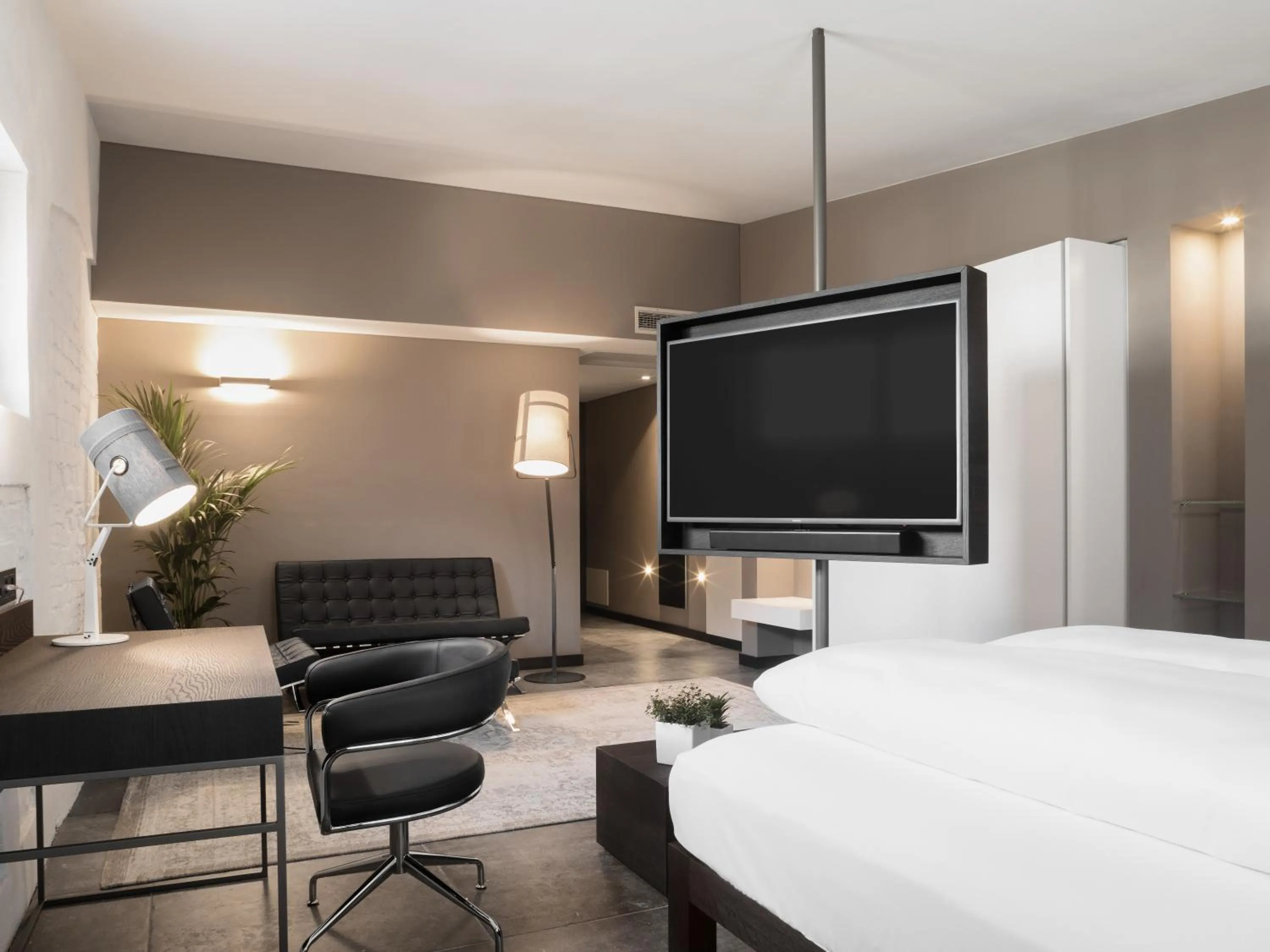 Photo of the whole room, Bed in Guesthouse Suiteseven