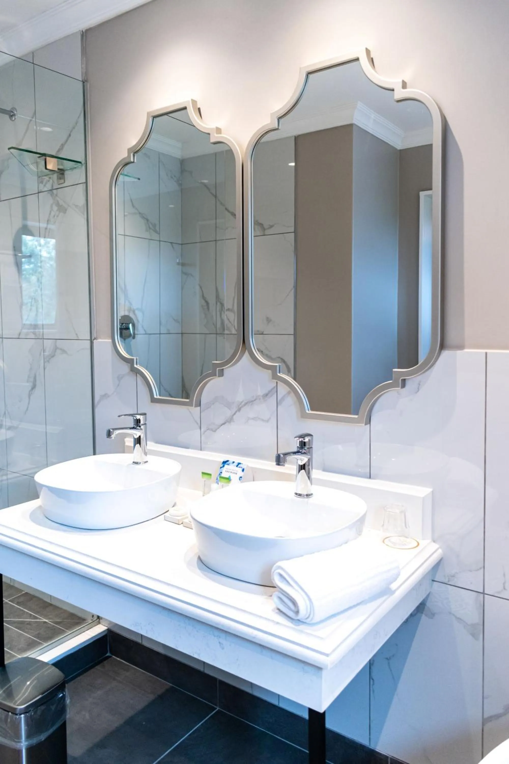 Bathroom in Premier Express Inn George