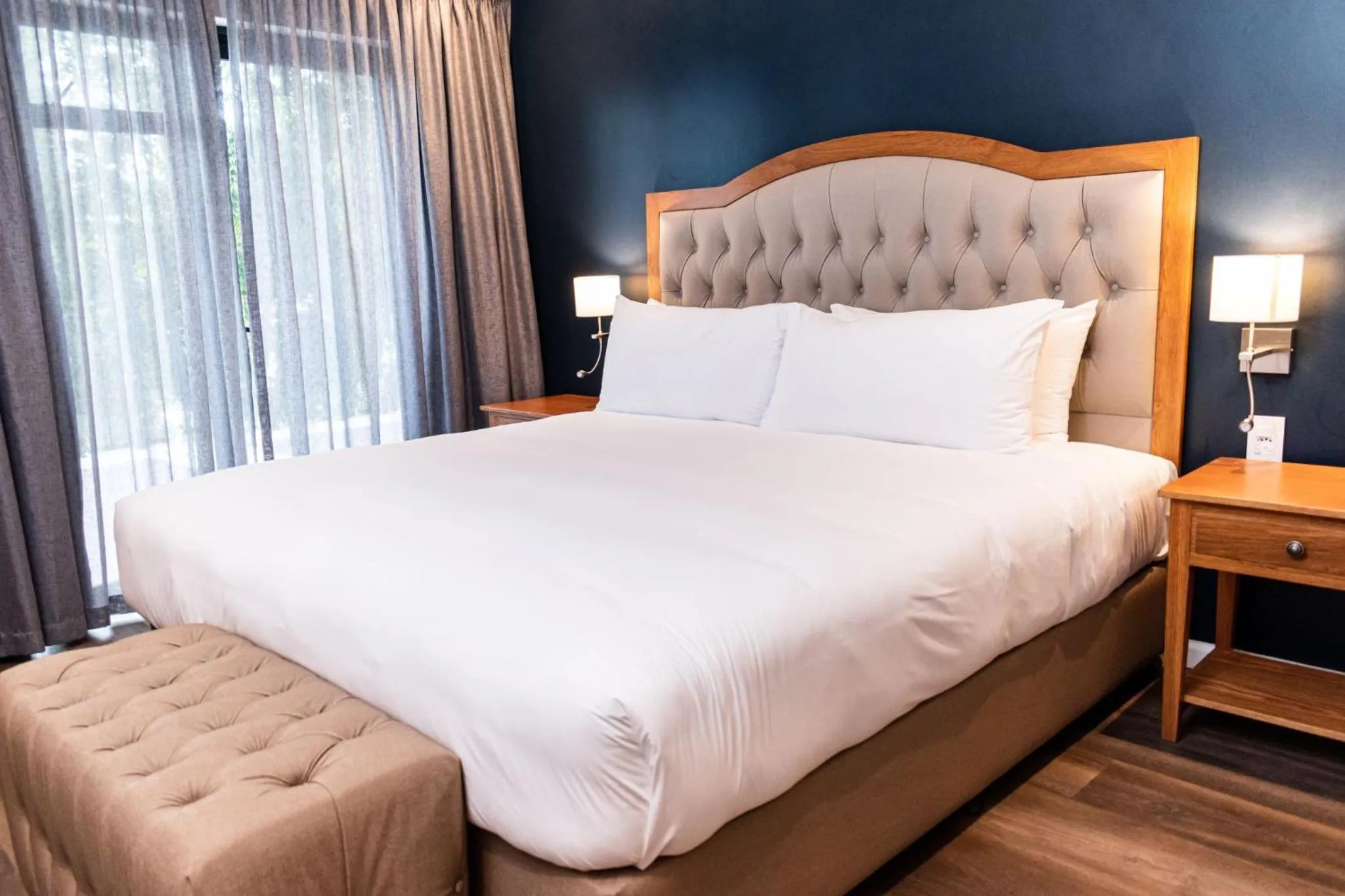 Bed in Premier Express Inn George