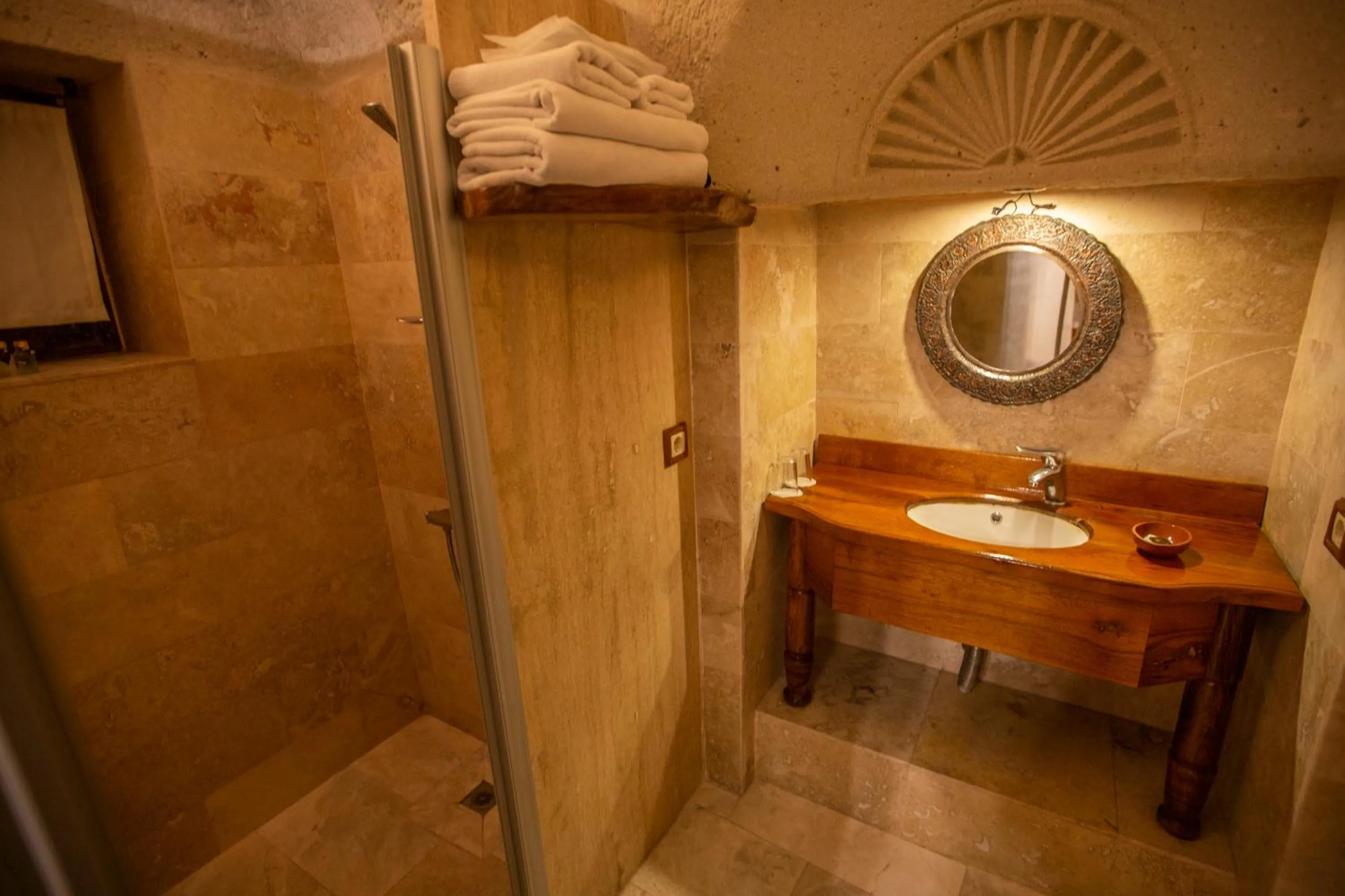 Bathroom in Koza Cave Hotel