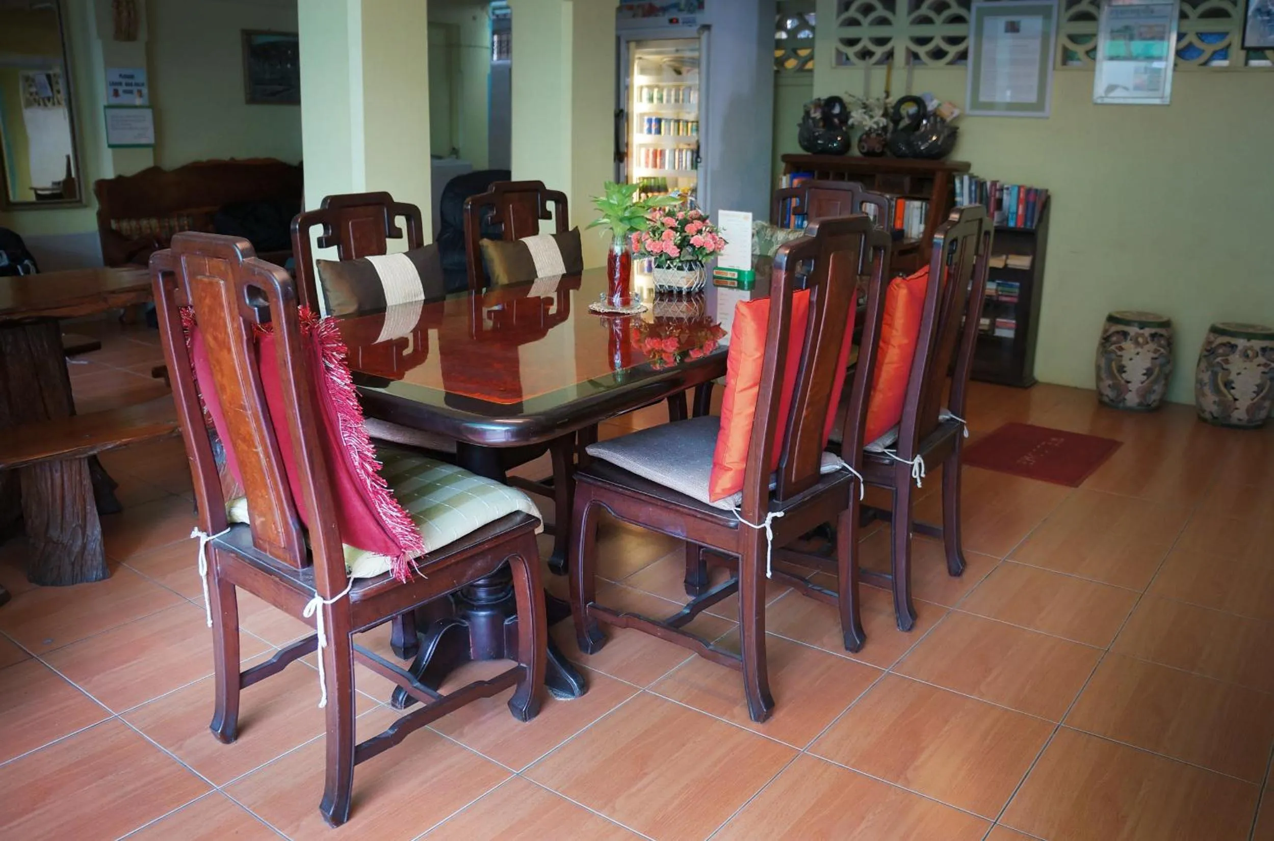 Balcony/Terrace in Samsen Sam Place