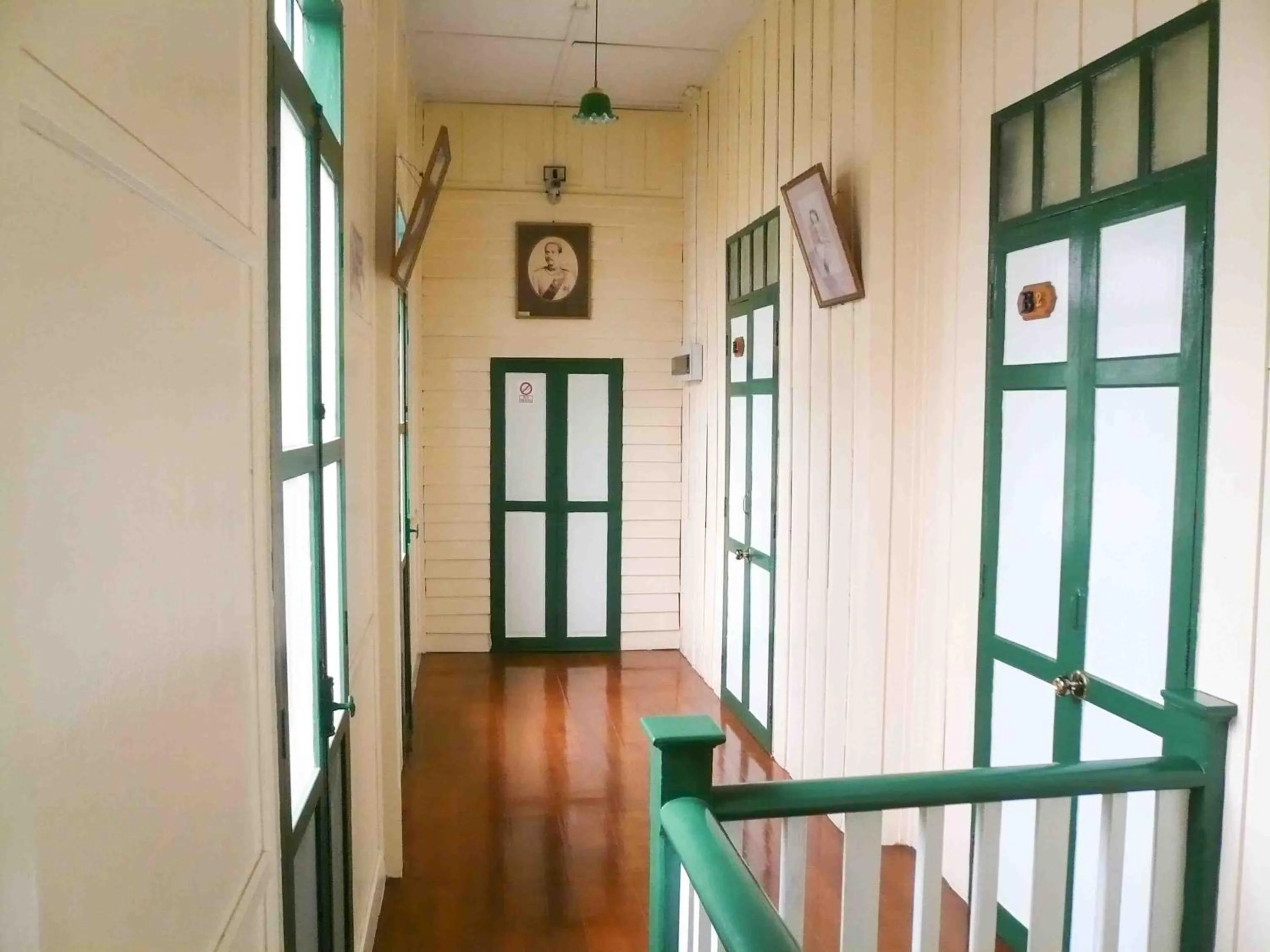 Floor plan in Samsen Sam Place