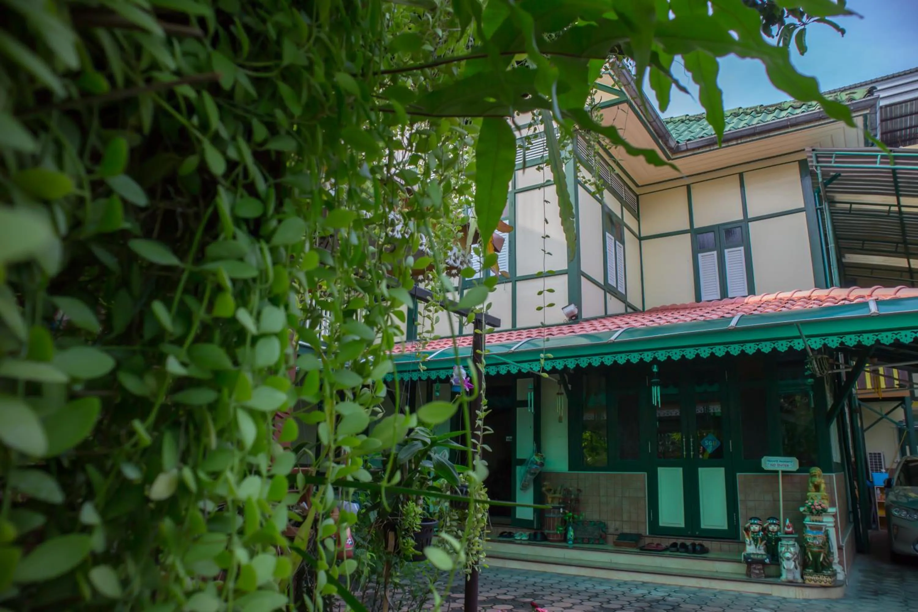 Other in Samsen Sam Place