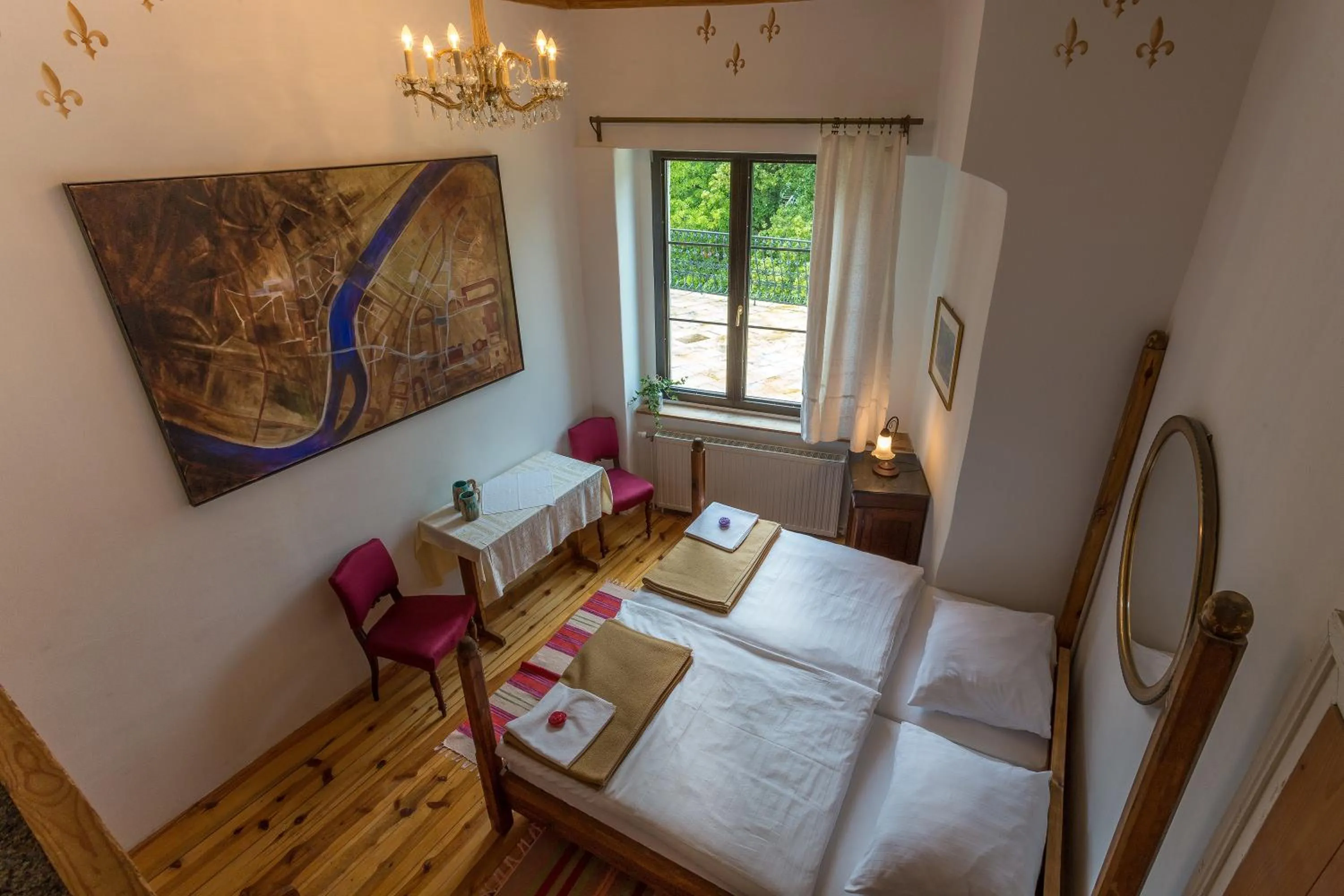 Day, Bed in Burg Plankenstein