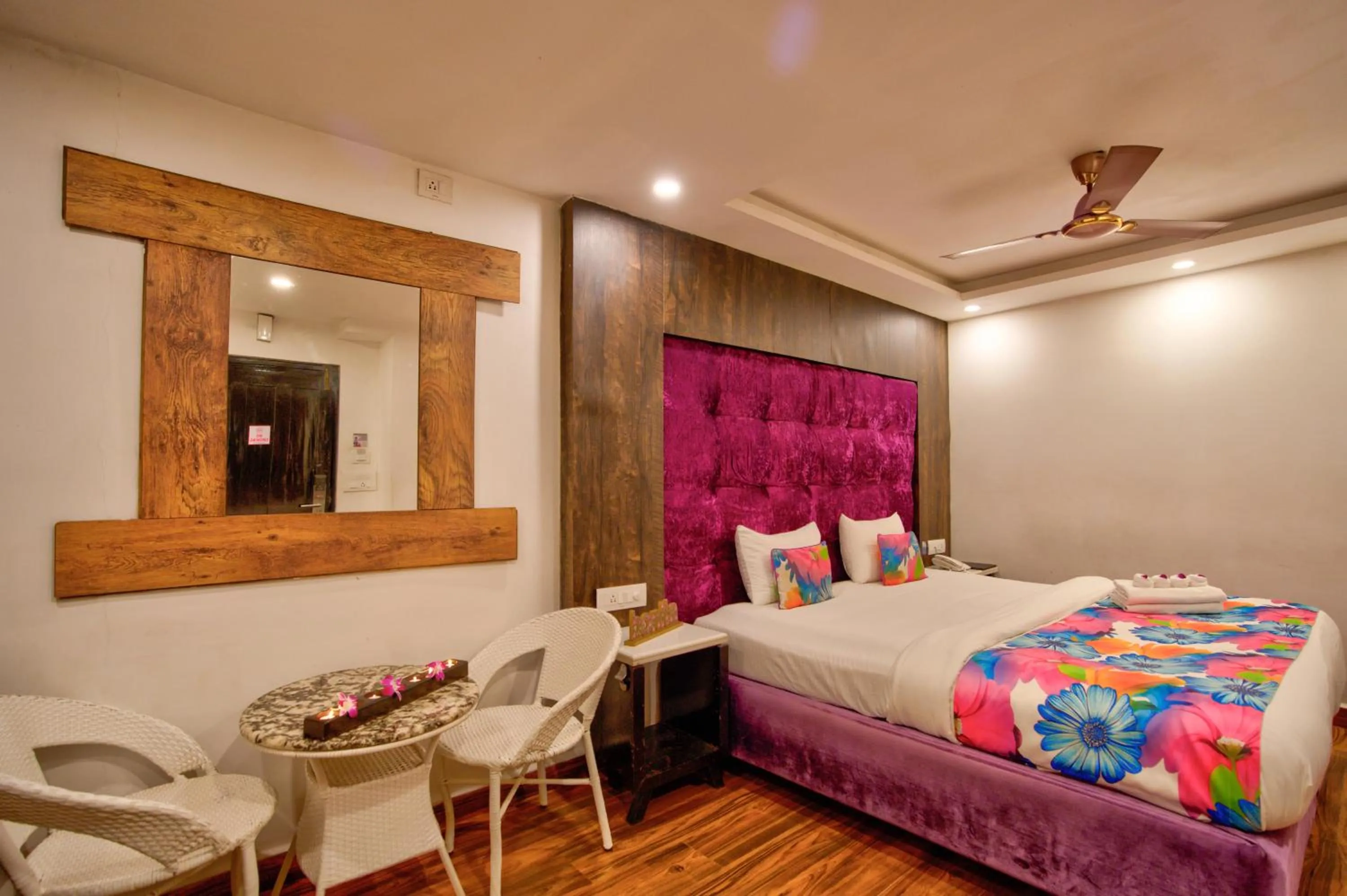 Bed in Lemonmint Svelton Manor