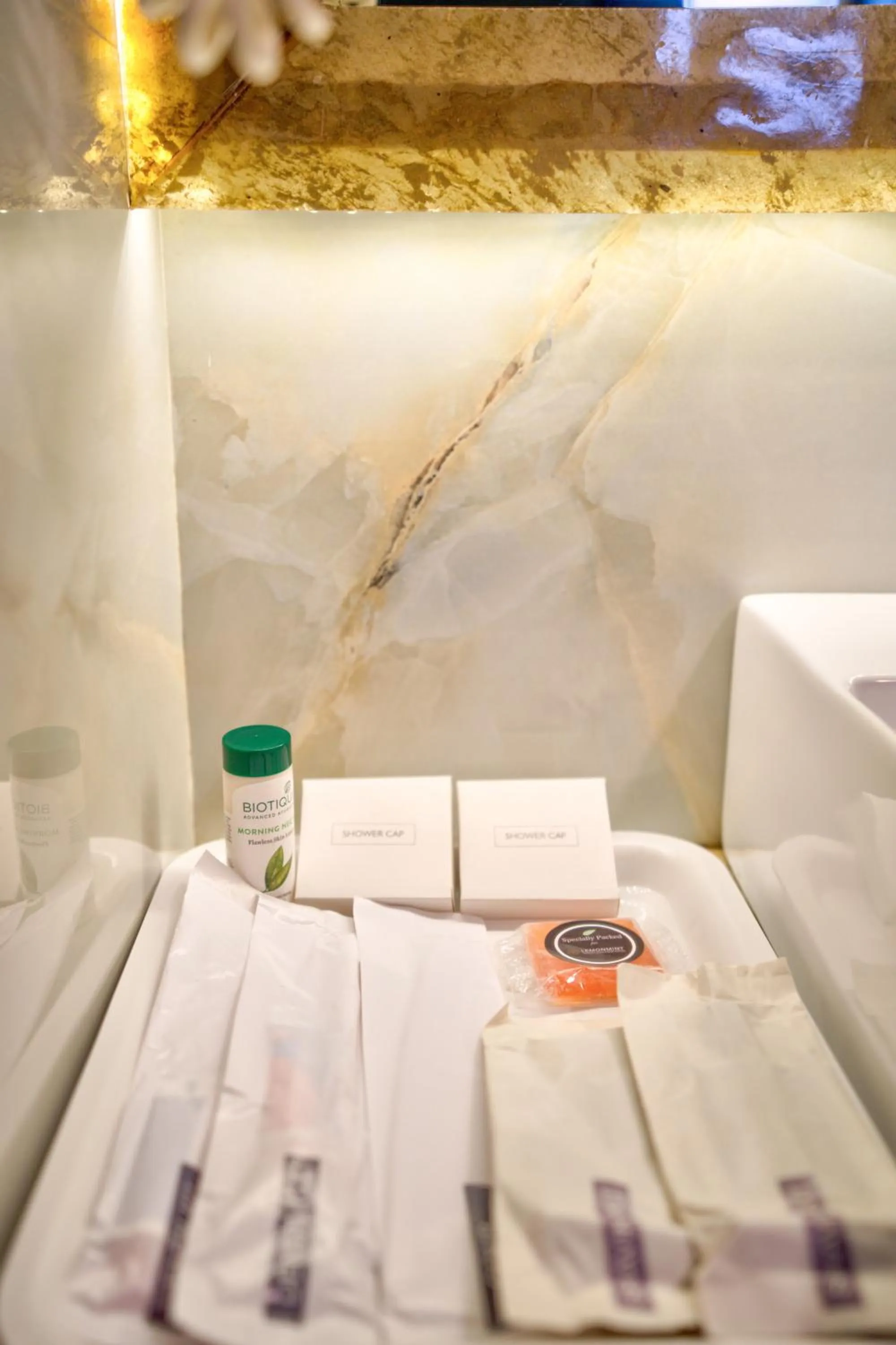 Bed in Lemonmint Svelton Manor