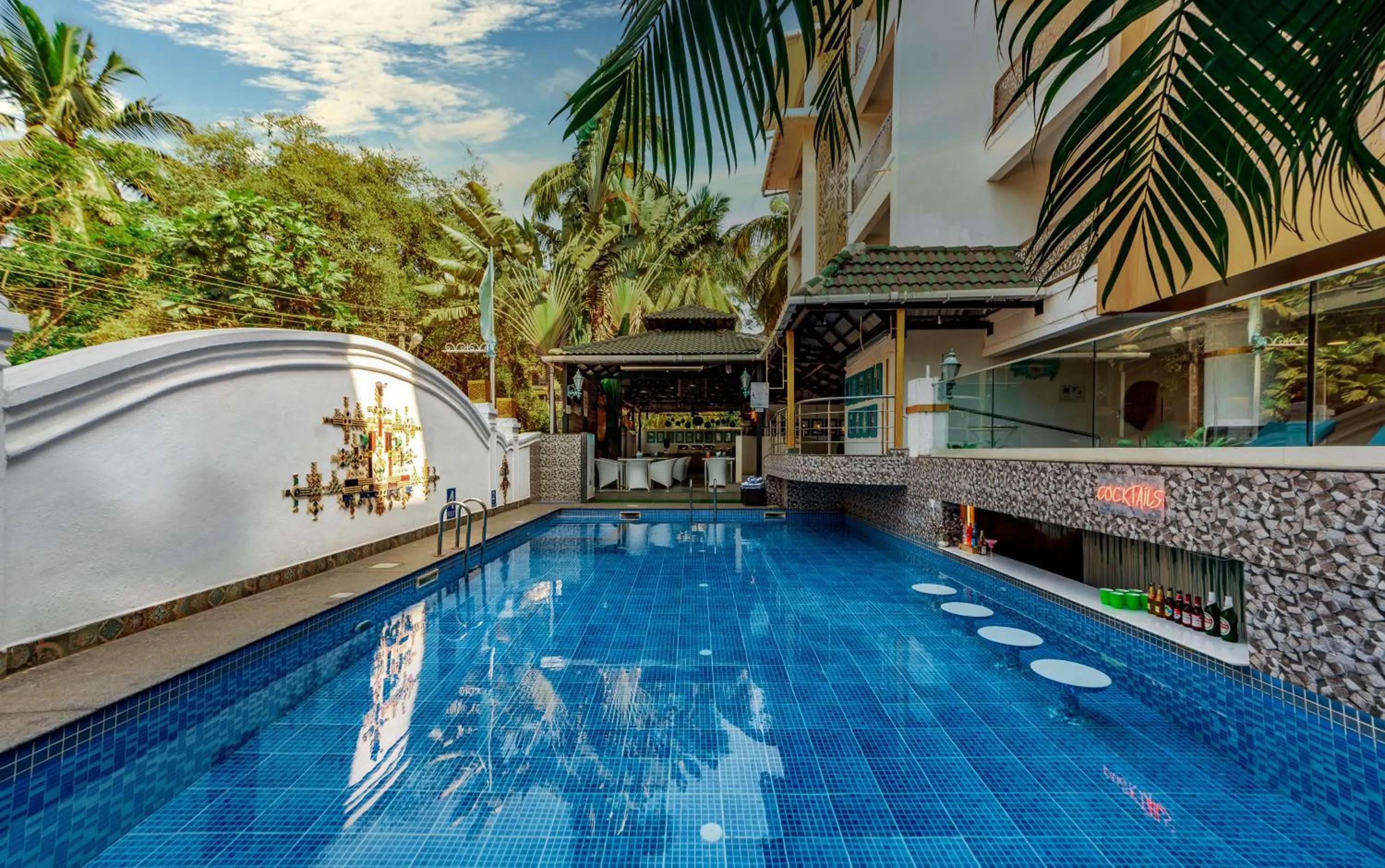 Day in Lemonmint Svelton Manor