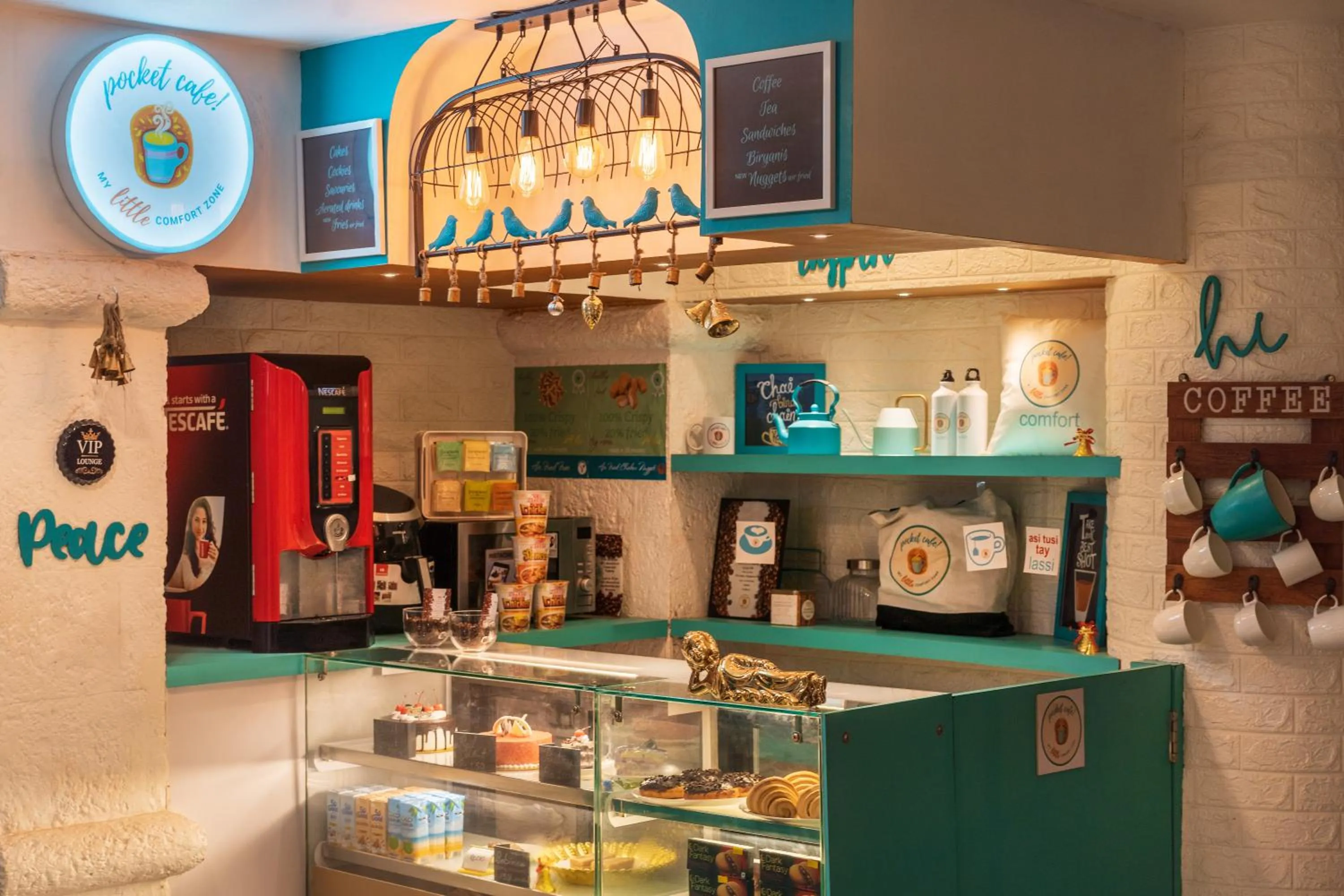 Lemonmint Svelton Manor