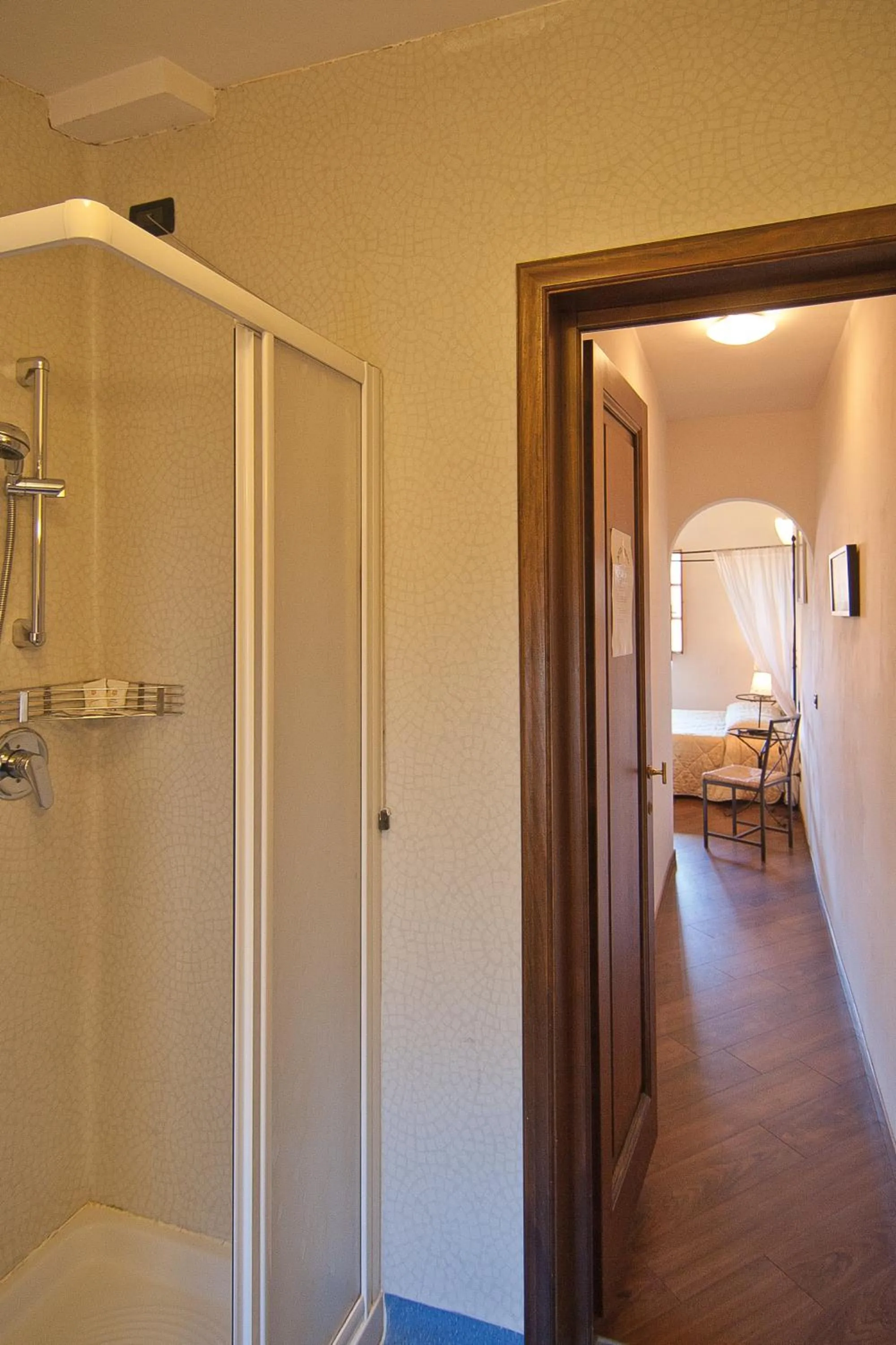Bathroom, Bed in B&B Arco Antico
