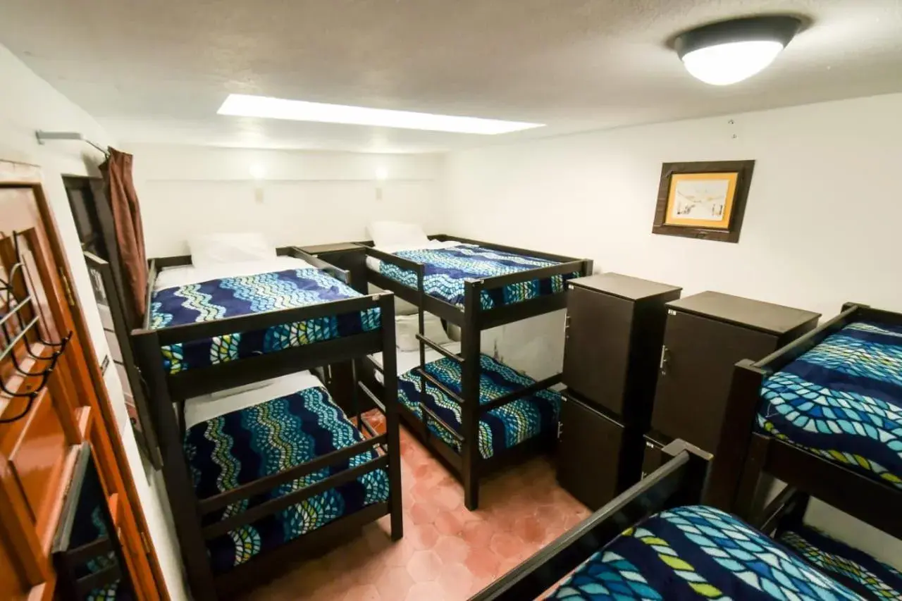 Bunk Bed in Mixed Dormitory Room in Casa Morenita mía Bunk Bed in Mixed Dormitory Room in Casa Morenita mía