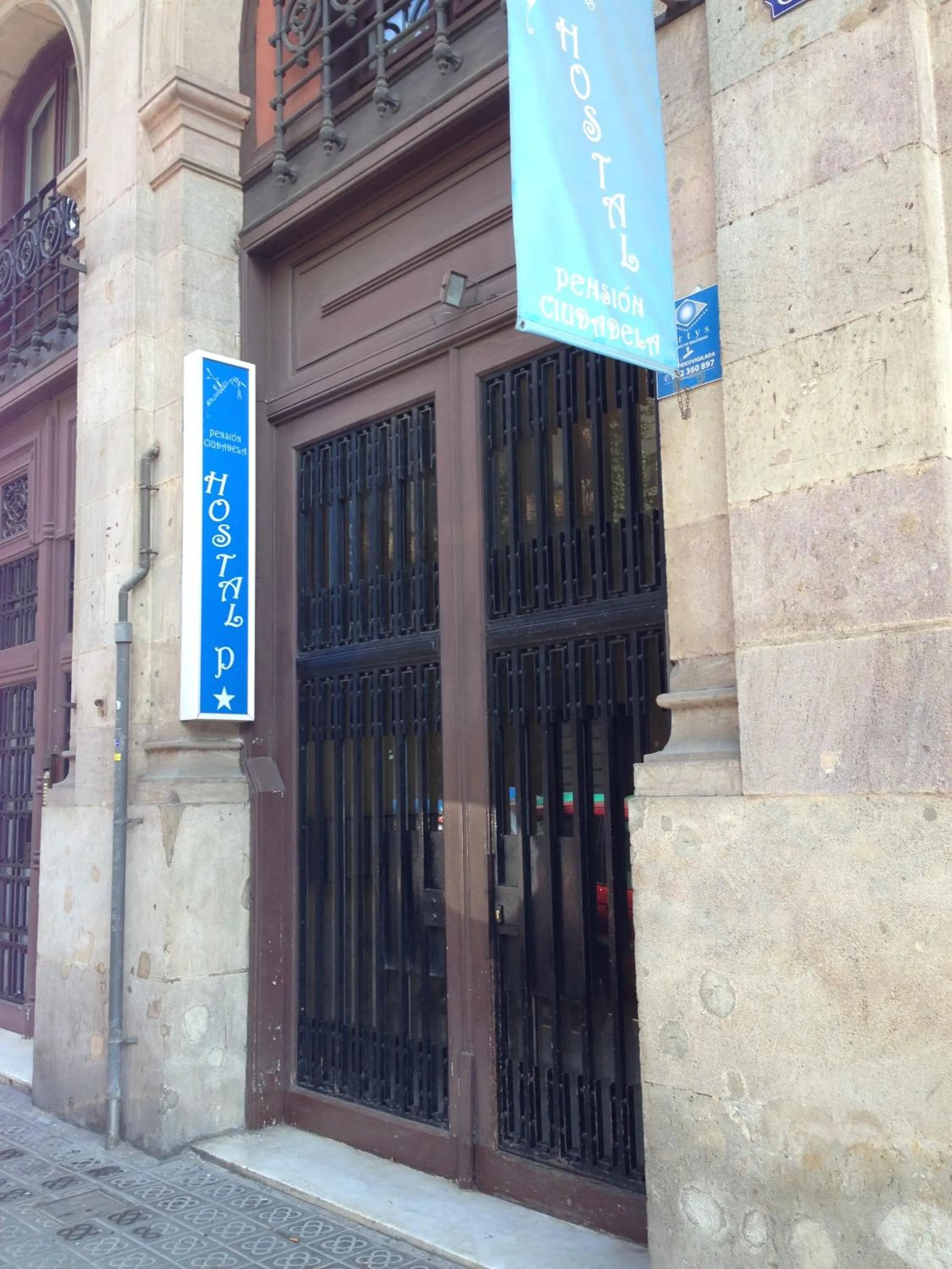 Facade/entrance in Pension Ciudadela