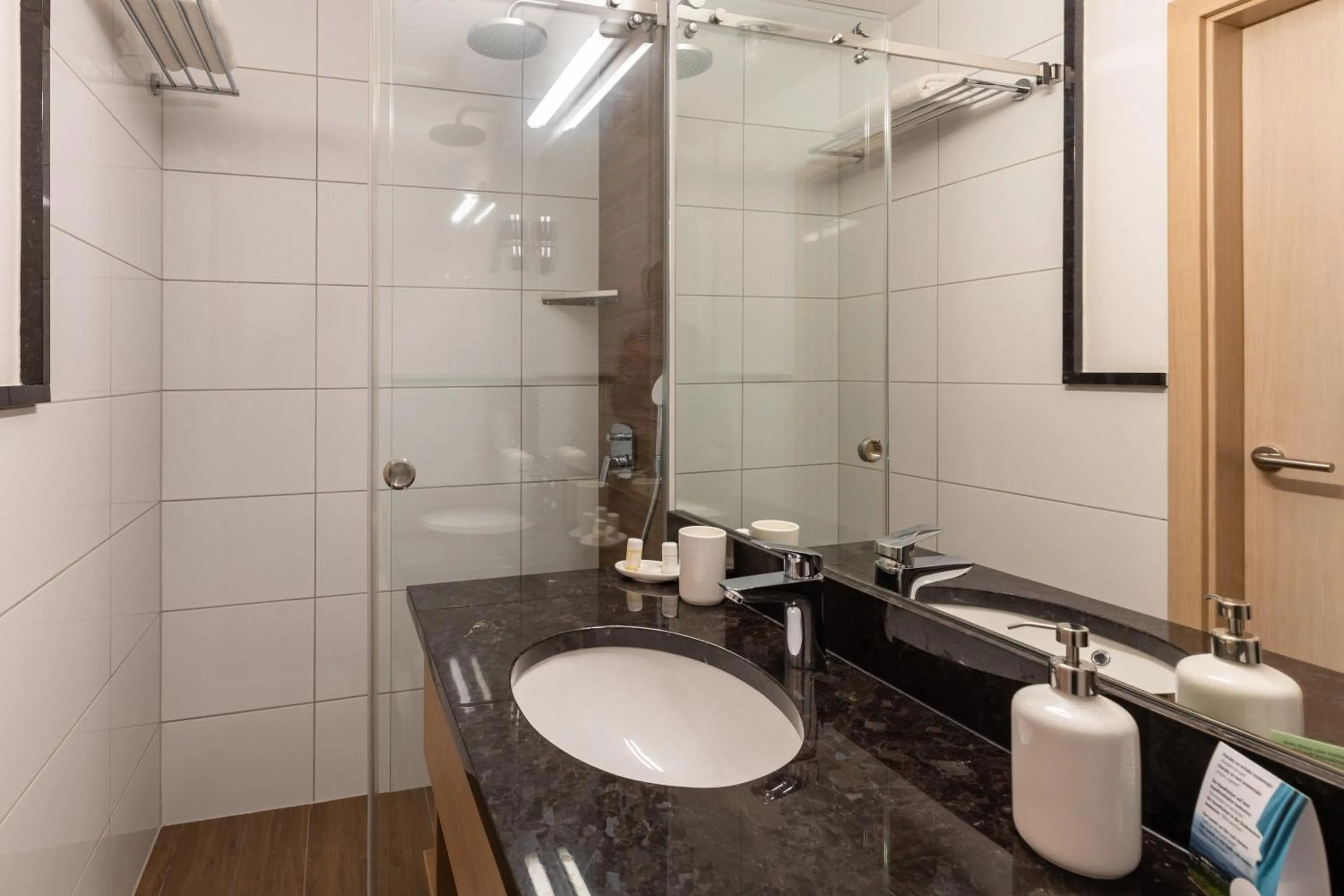 Day in Urpí­n City Residence