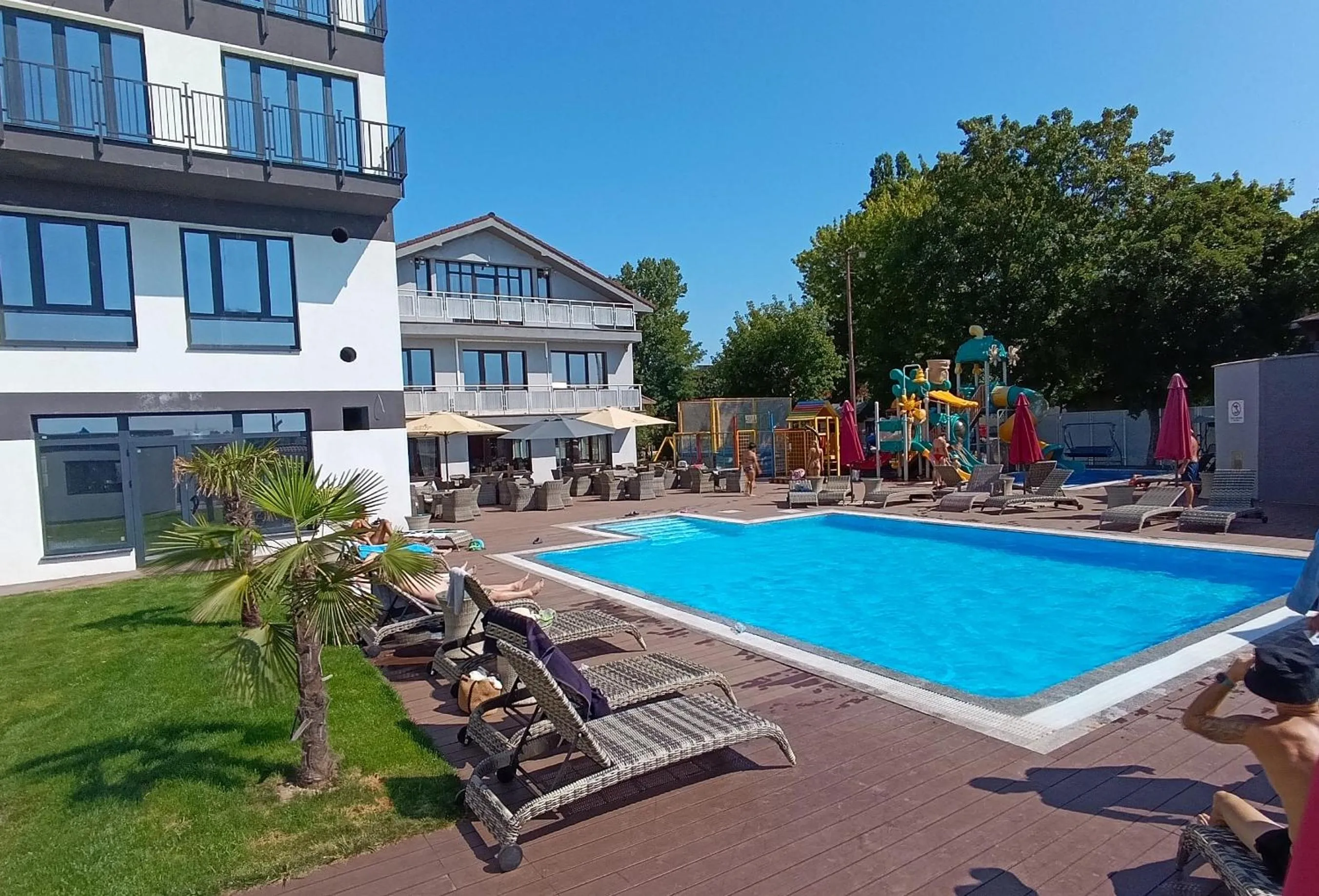 Swimming pool in Hotel Sun