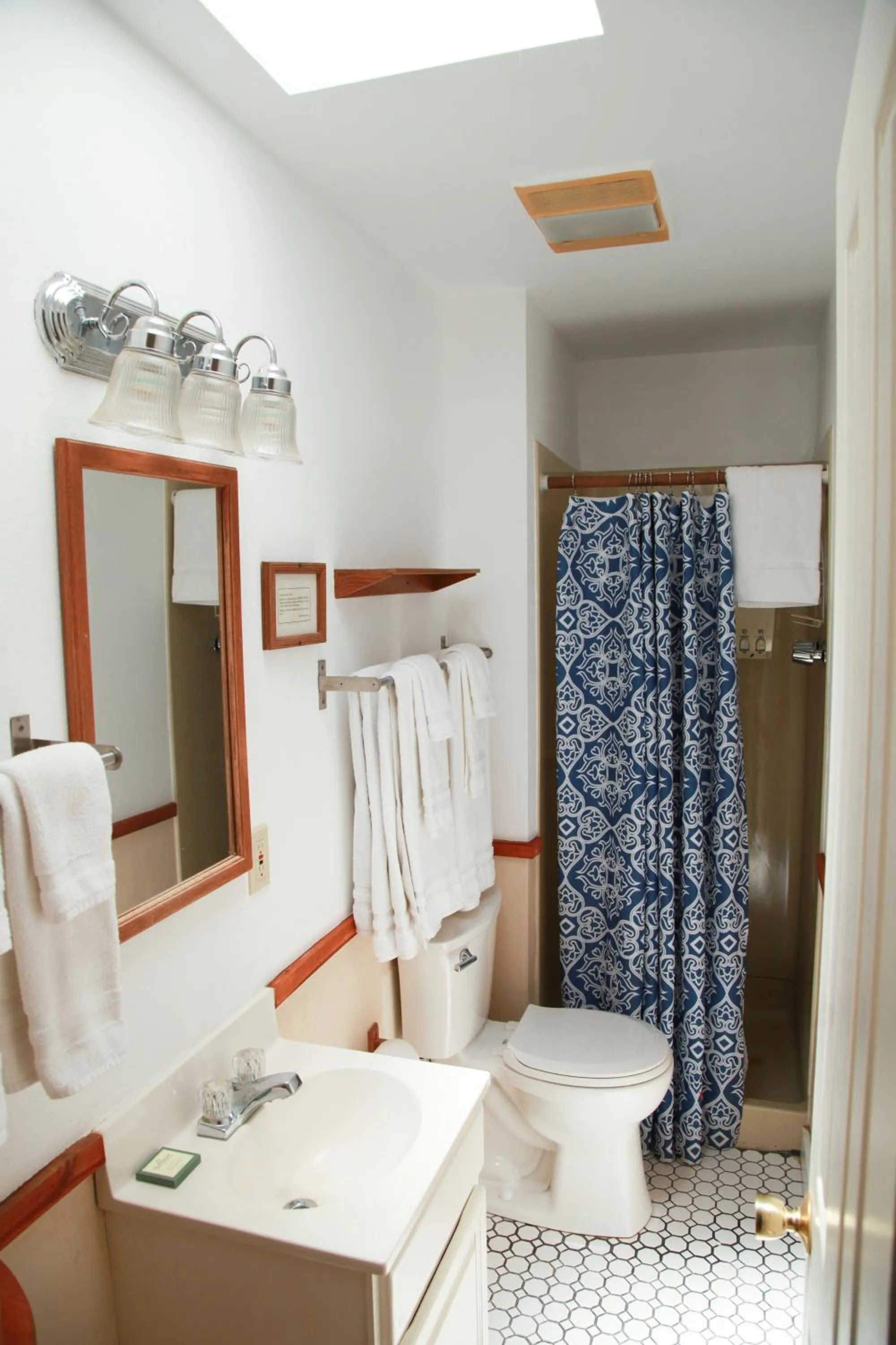 Bathroom in Inn on the Russian River