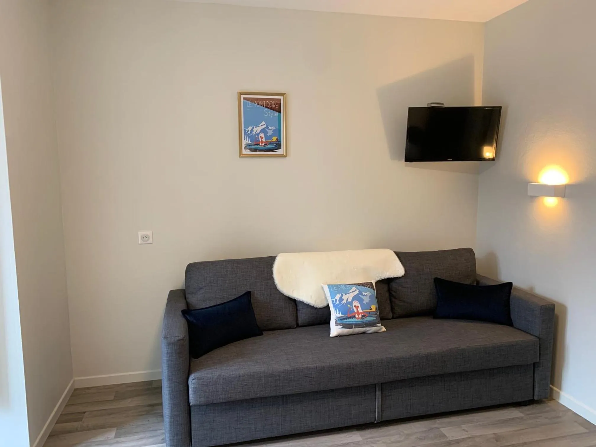 Seating Area in Logis Hôtel le Regis