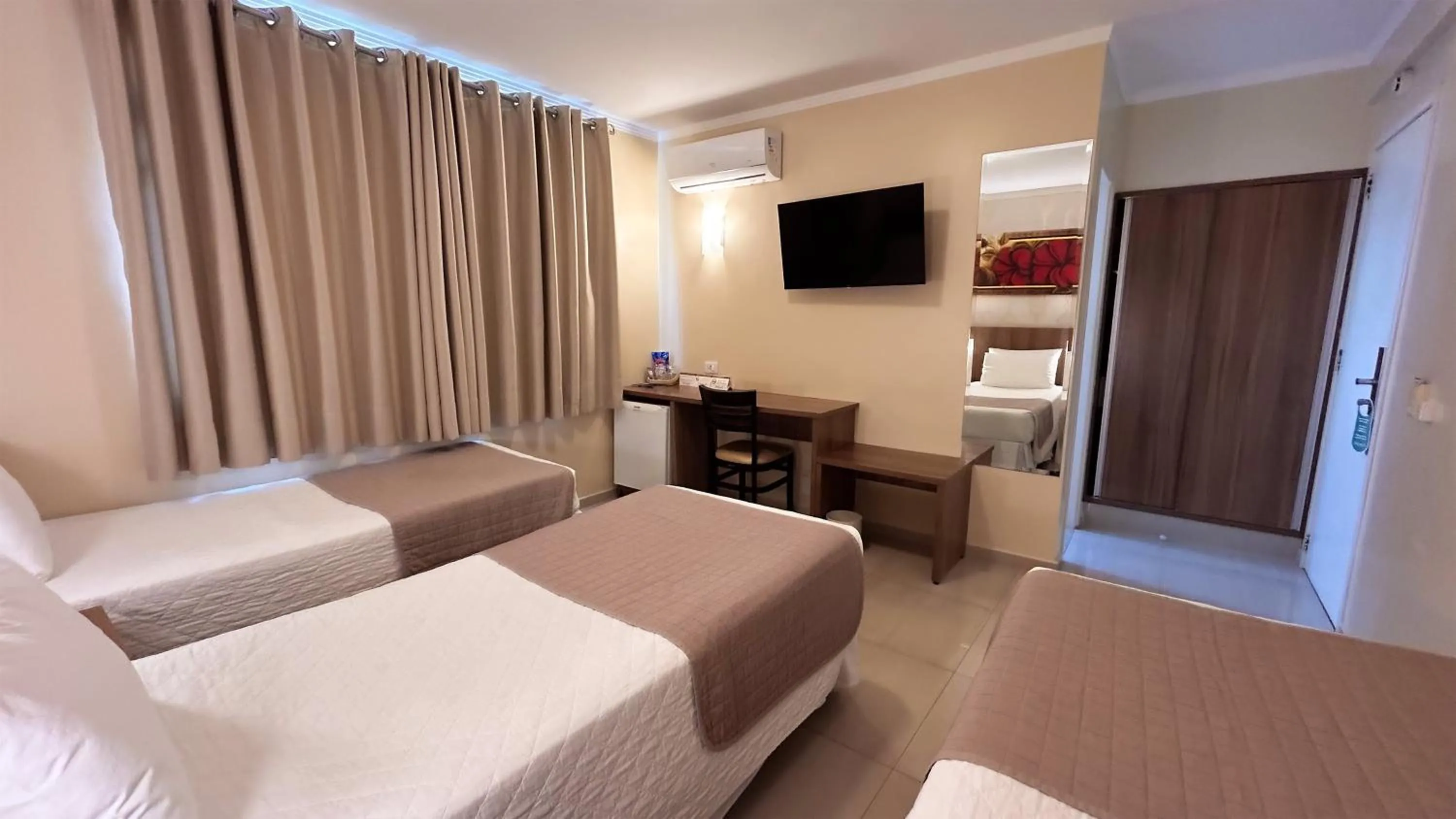 Bedroom, Bed in Pietro Angelo Hotel