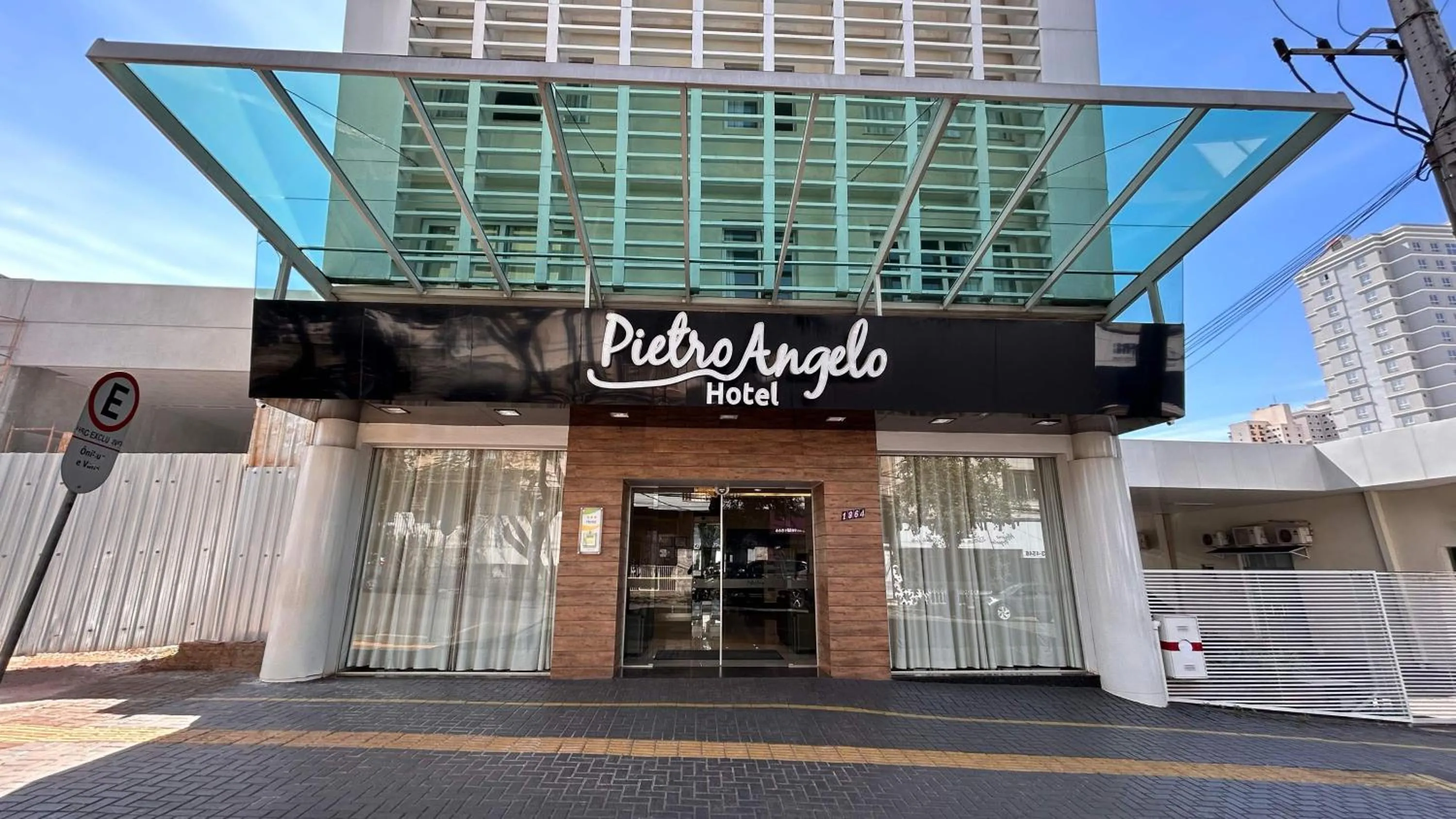 Property building in Pietro Angelo Hotel