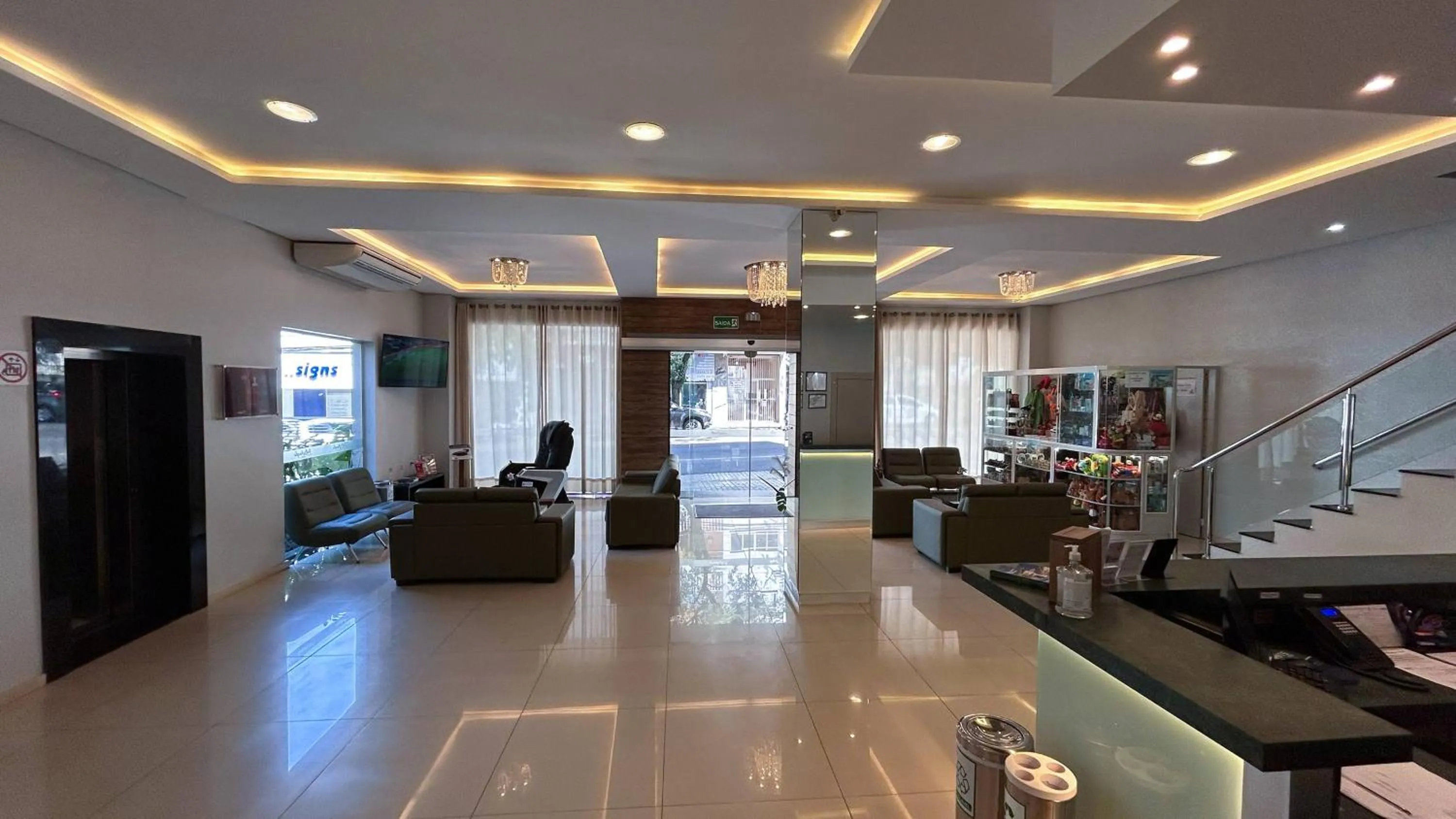 Lobby or reception in Pietro Angelo Hotel