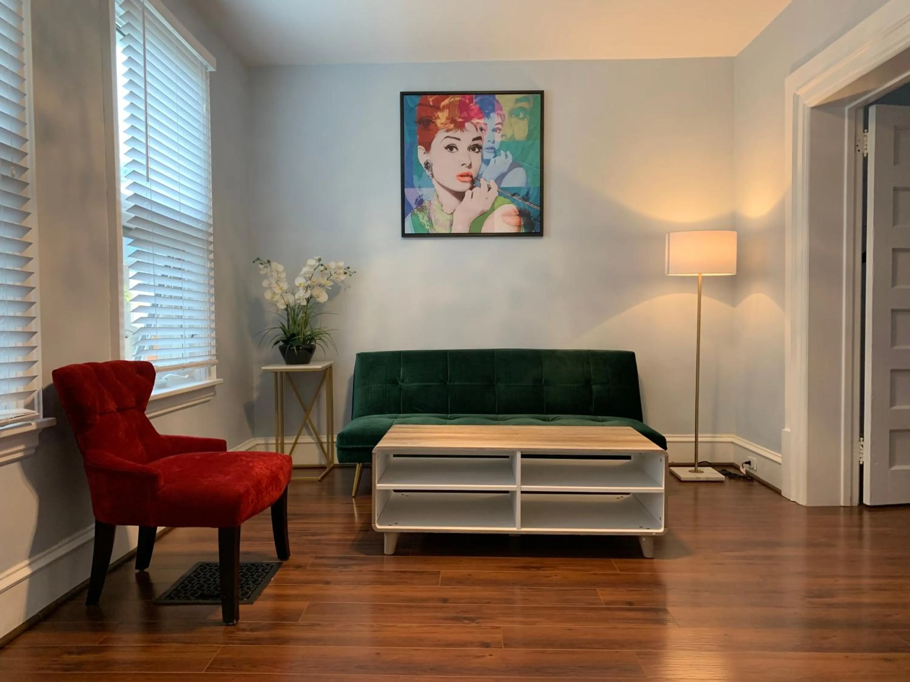 Living room in Winnipeg Holiday