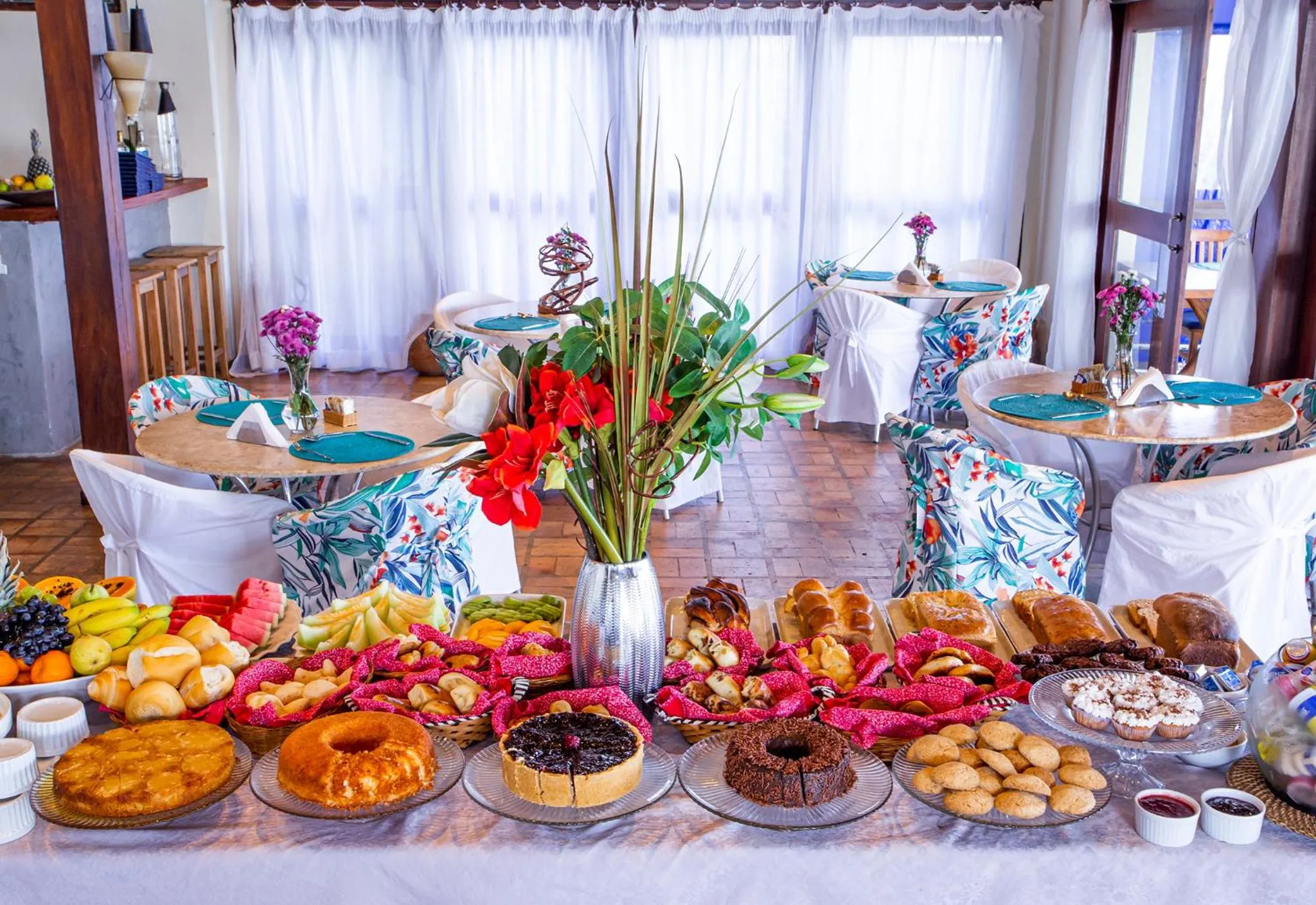 Breakfast in Barra do Piuva Porto Hotel