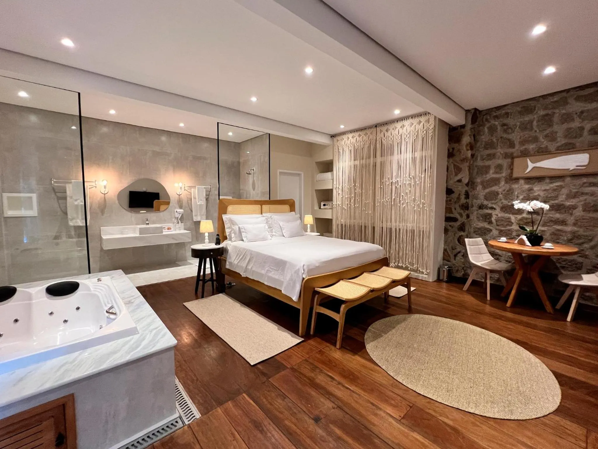 Photo of the whole room, Bed in Barra do Piuva Porto Hotel