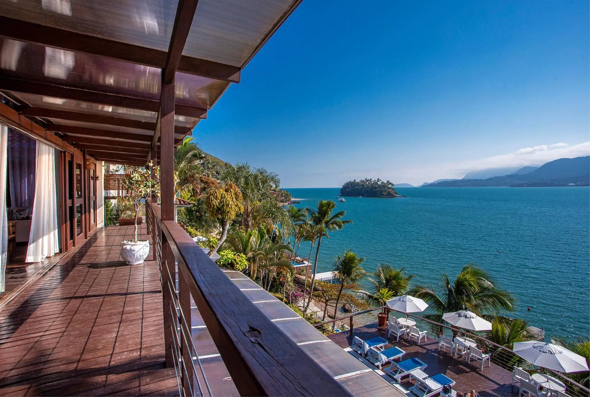 Restaurant/places to eat in Barra do Piuva Porto Hotel