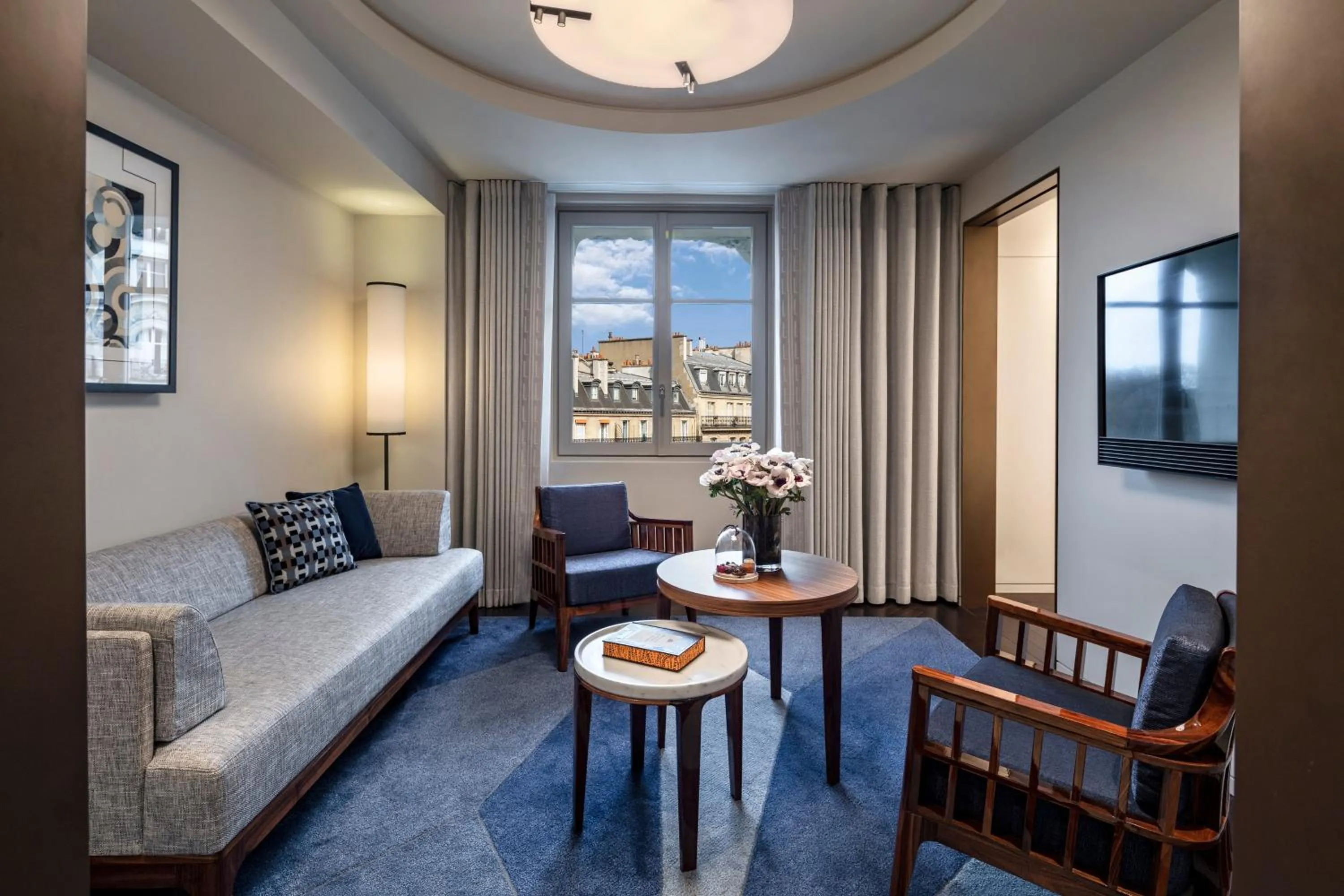 Living room in Mandarin Oriental Lutetia, Paris