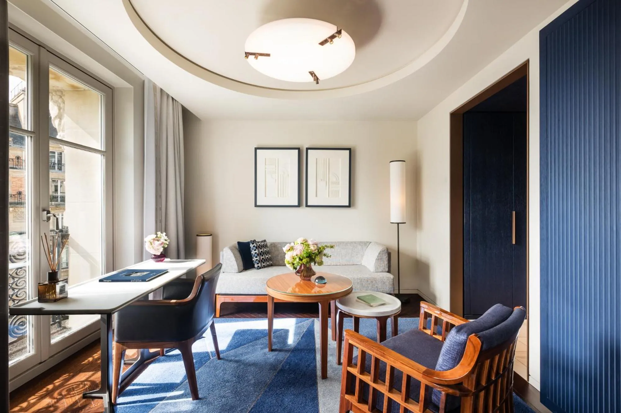 Living room in Mandarin Oriental Lutetia, Paris