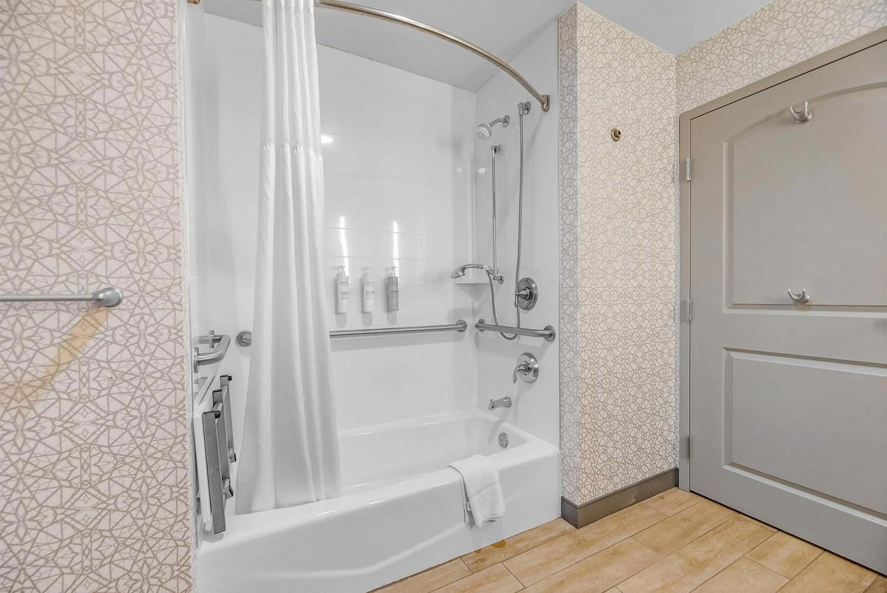 Bathroom in Hampton Inn & Suites New Braunfels