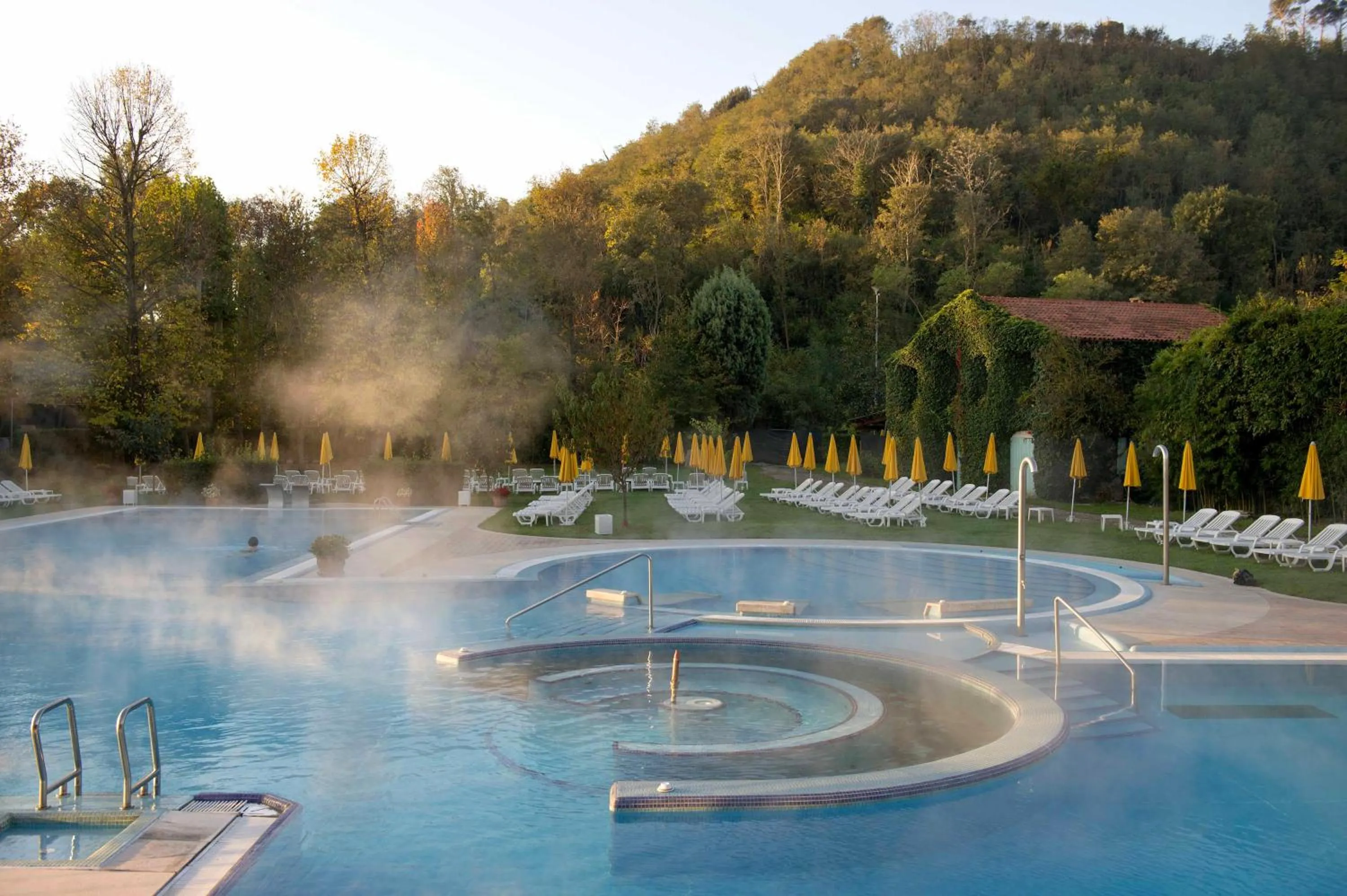 Pool view in Terme Preistoriche Resort & Spa