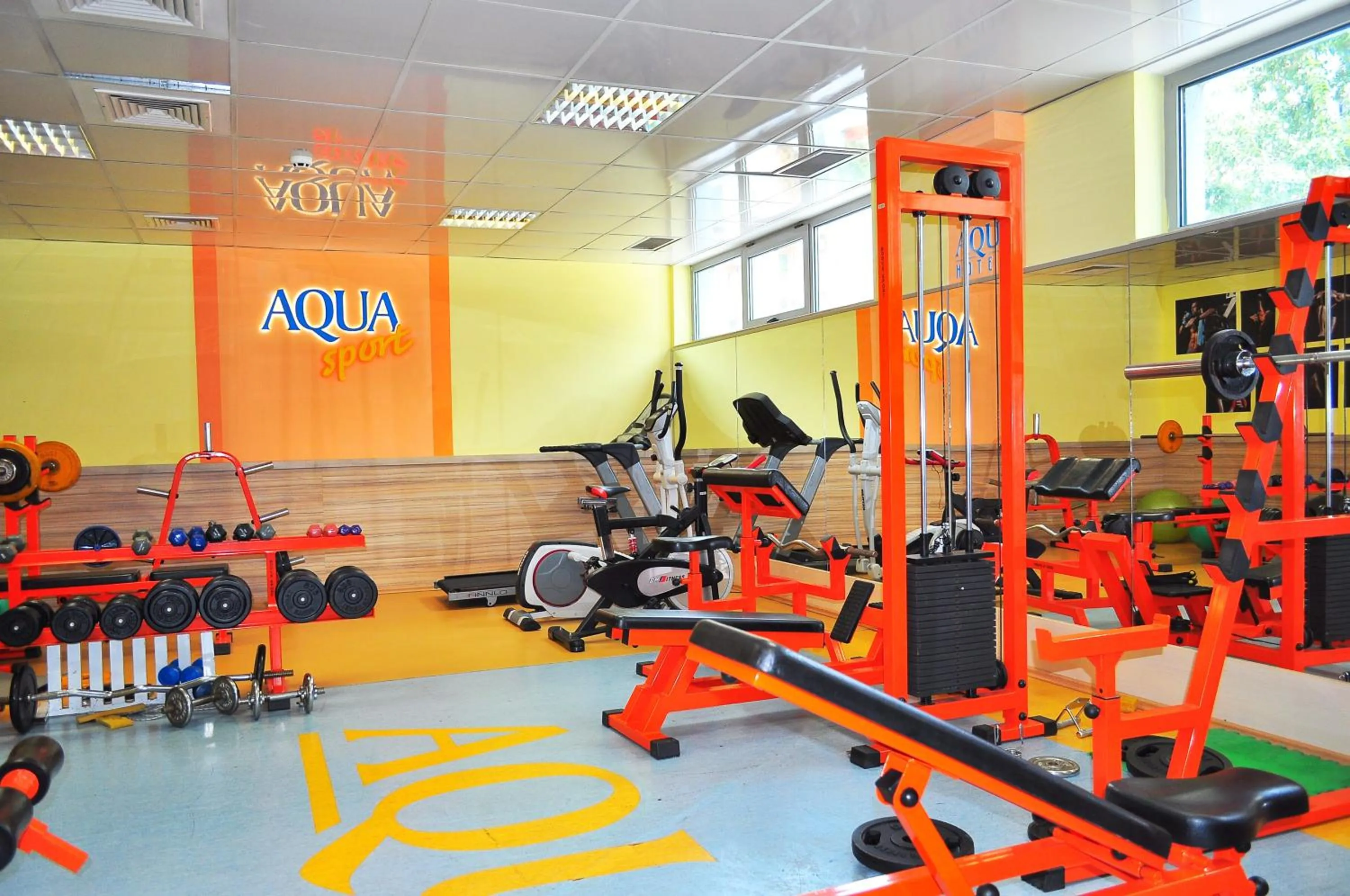 Fitness centre/facilities in Aqua Hotel